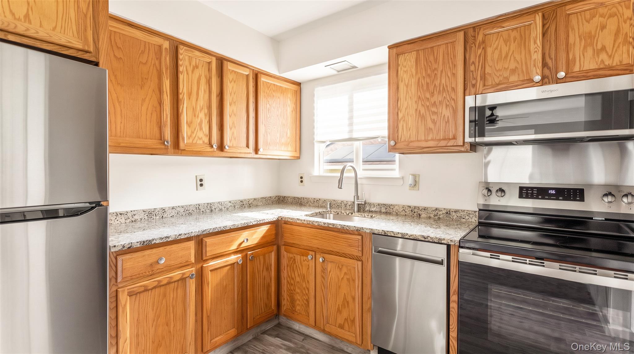 567 Boxwood Drive Property Photo 8