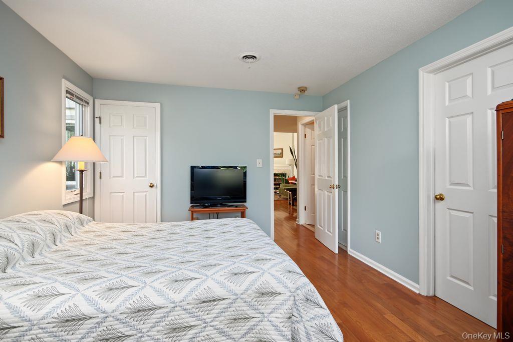 148 Fields Lane Property Photo 14