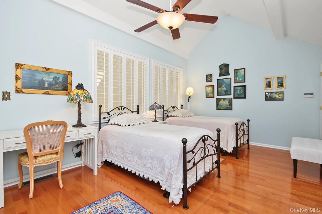 148 Fields Lane Property Photo 18