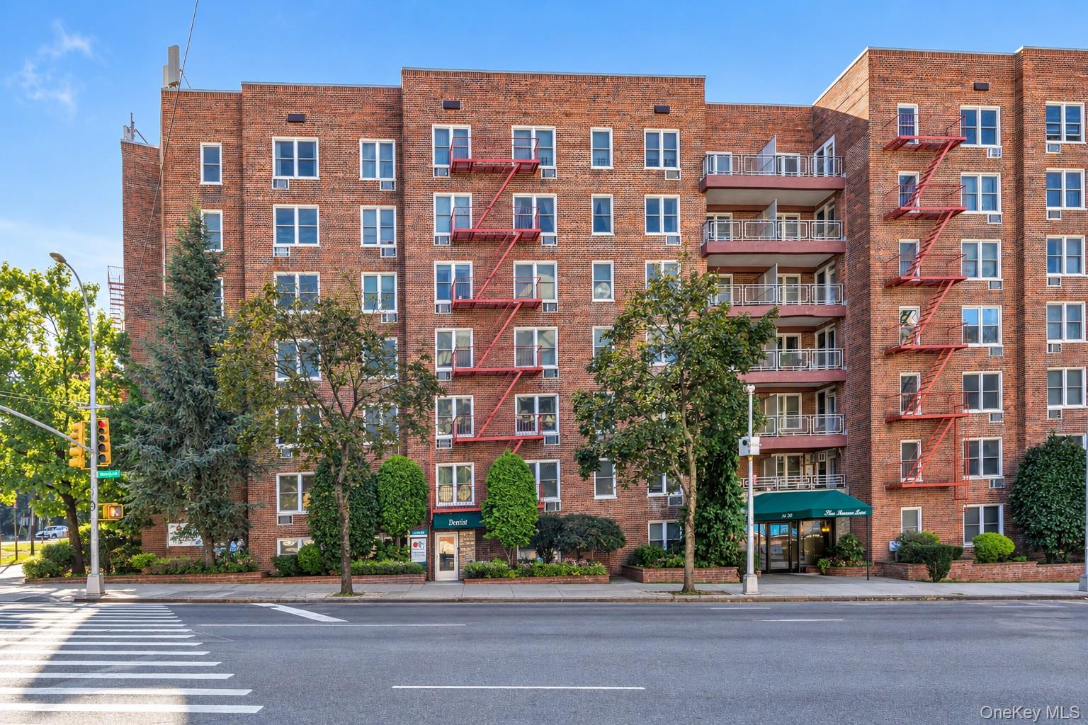 241-20 Northern Boulevard 4a Property Photo 1