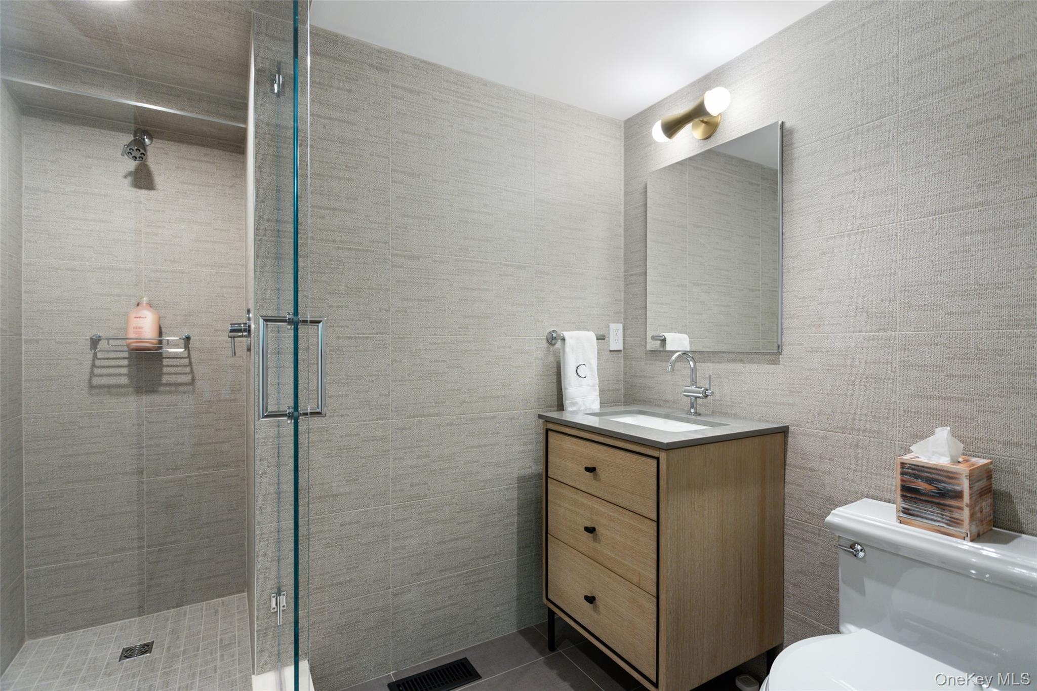 21 Black Spring Road Property Photo 19