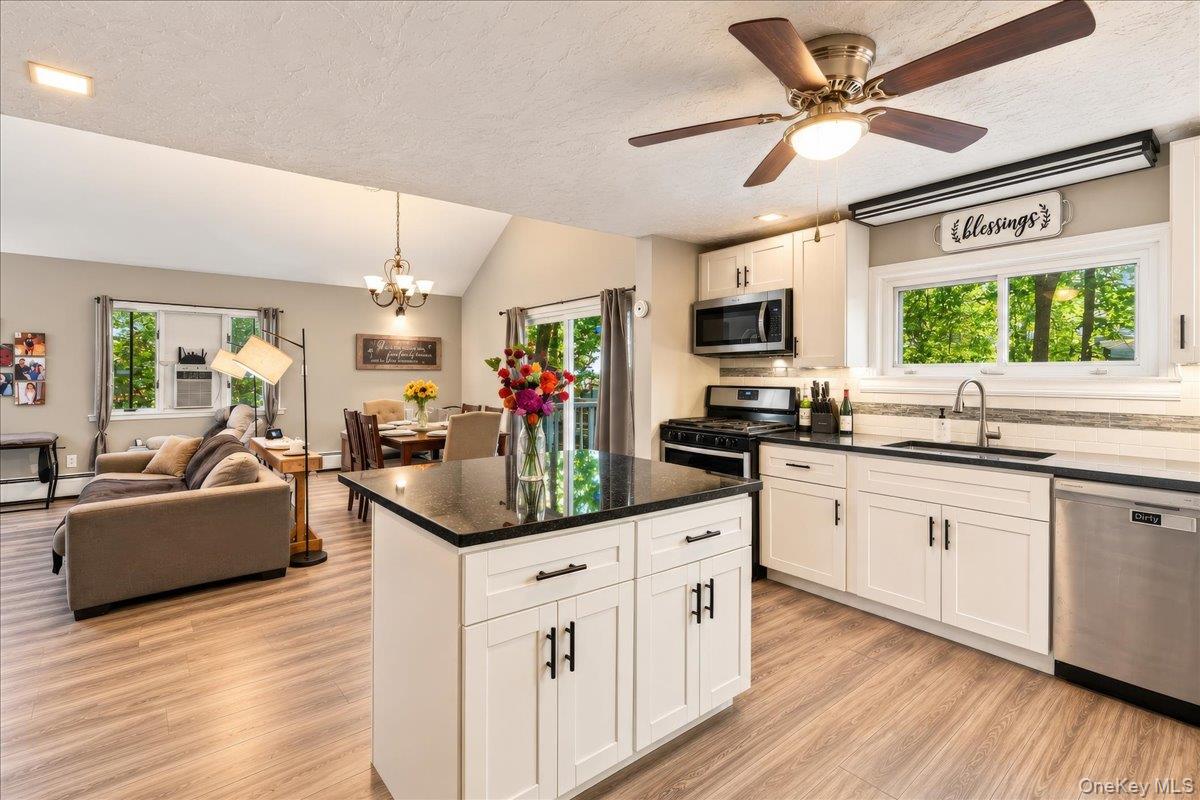 17 Lakelands Avenue Property Photo 1