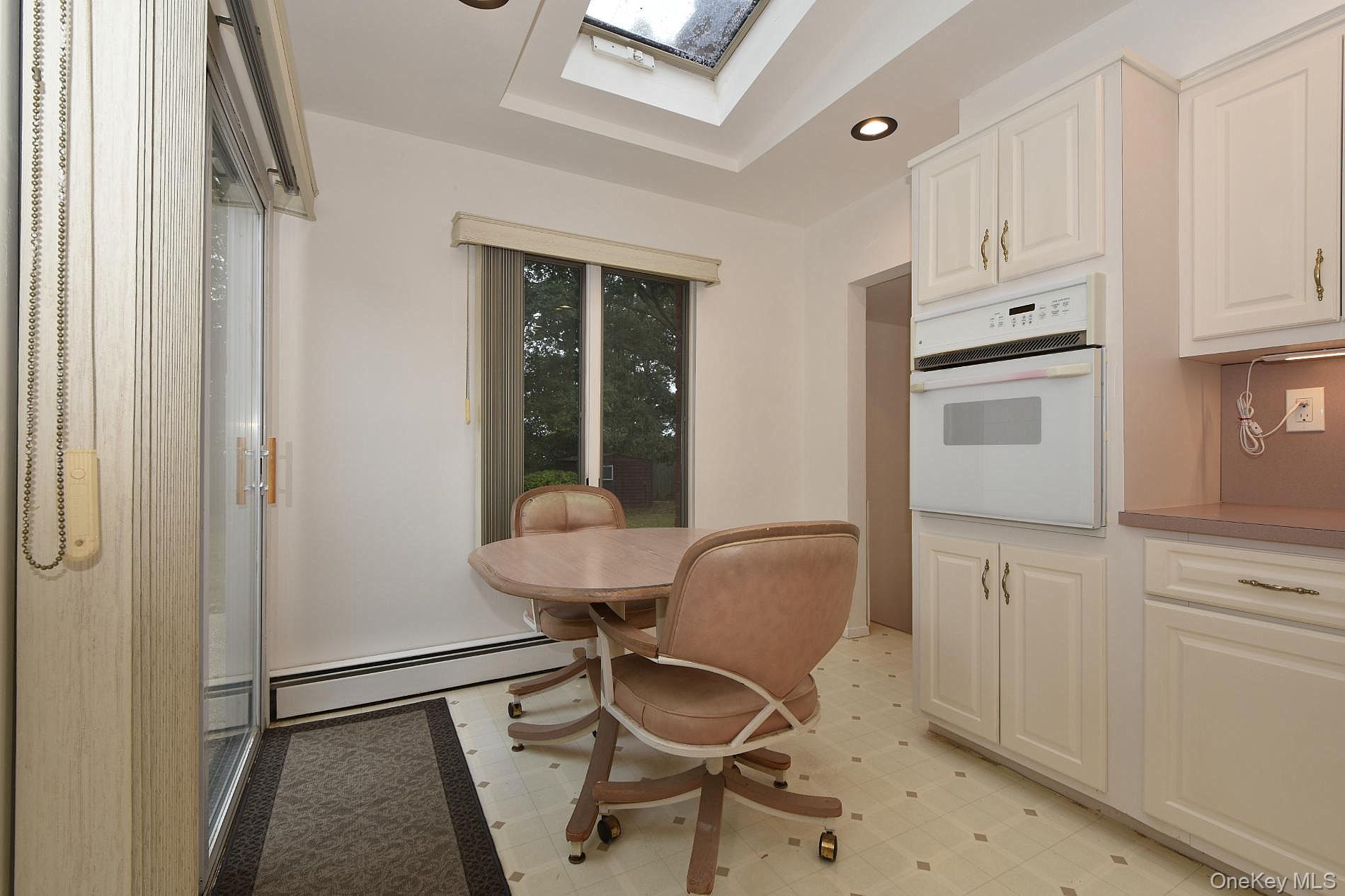 2230 Louis Kossuth Avenue Property Photo 8