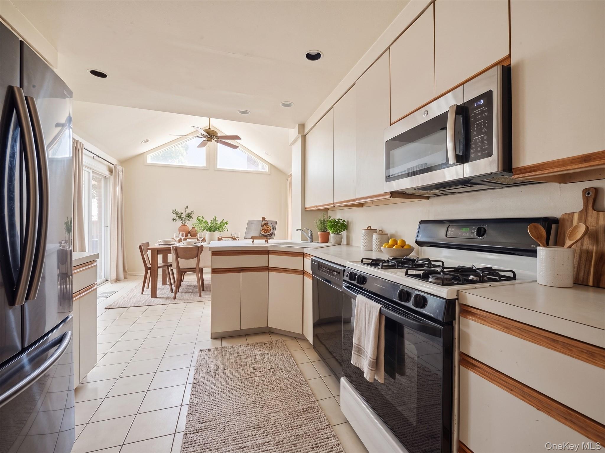 2 Bixley Drive Property Photo 6
