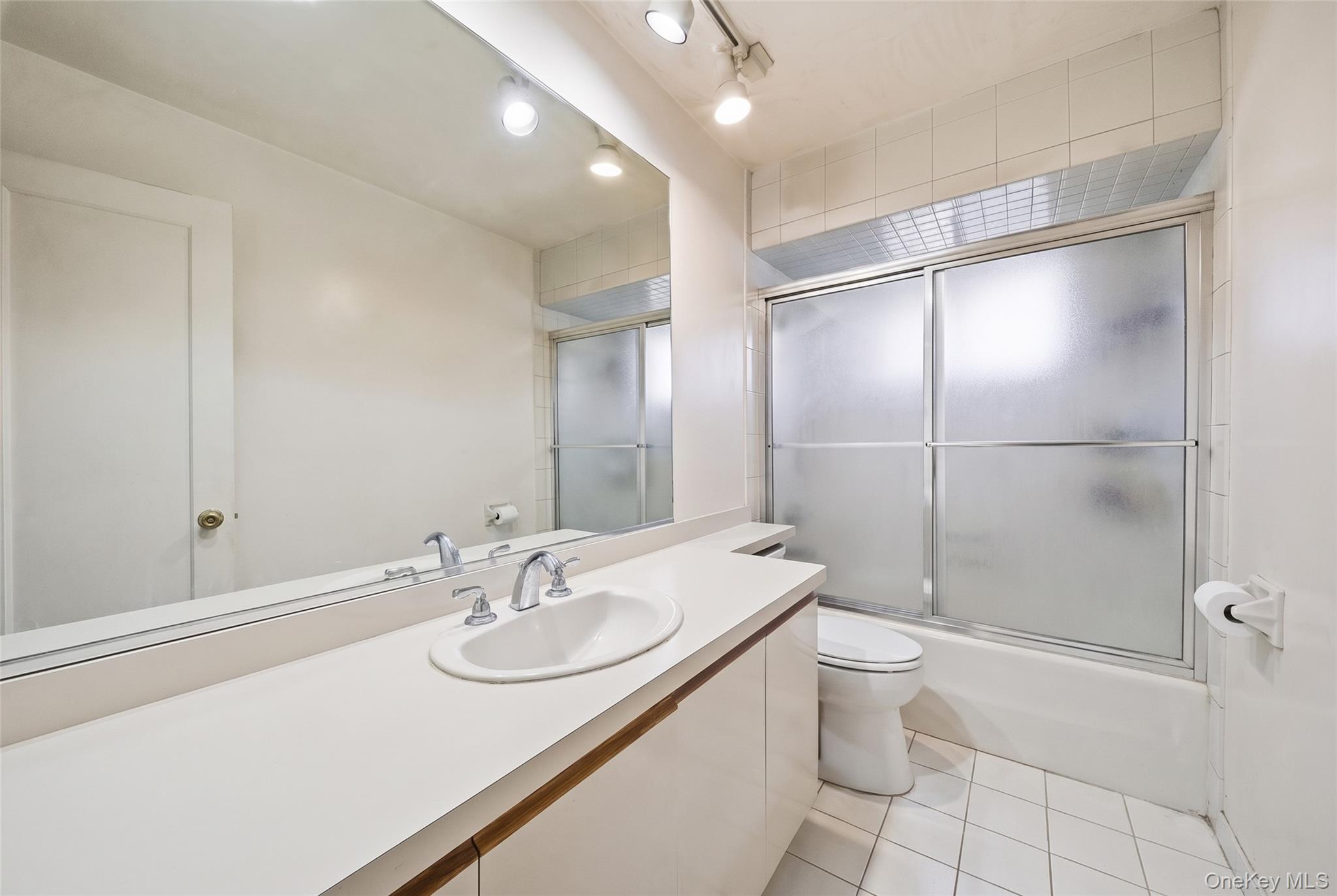 2 Bixley Drive Property Photo 11