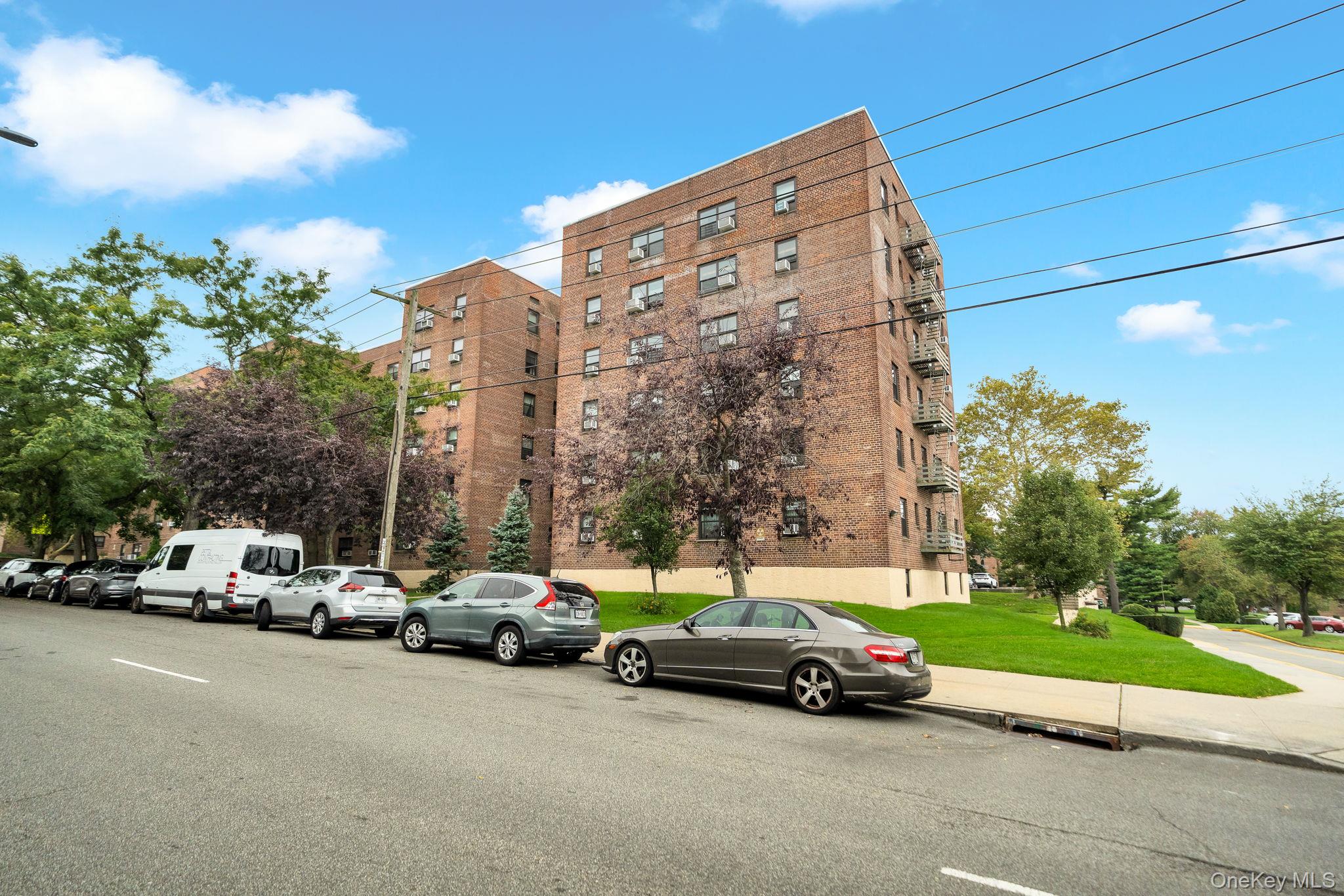 73-50 Bell Boulevard 4a Property Photo 2