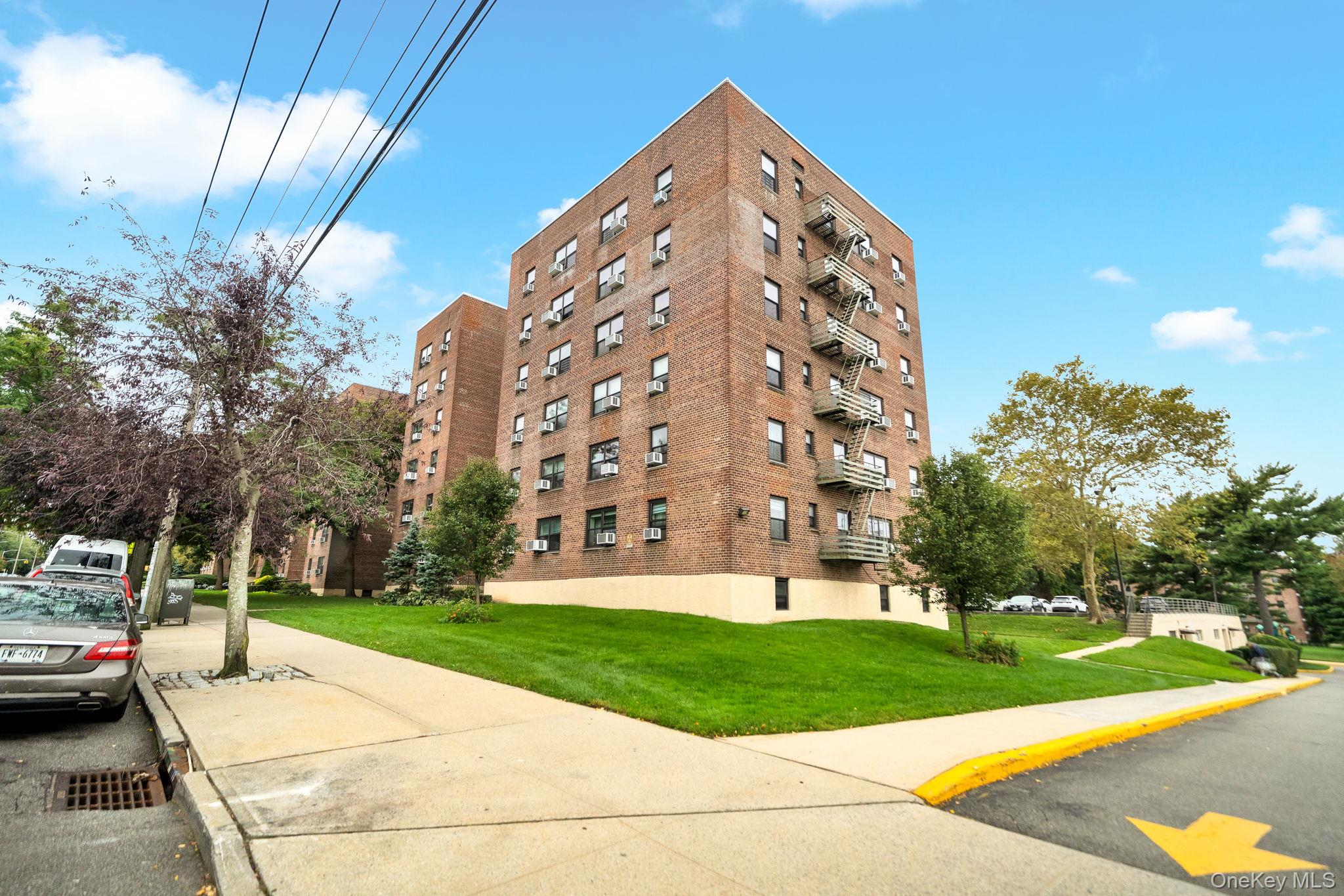 73-50 Bell Boulevard 4a Property Photo 4