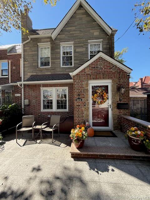 6414 83rd Place Property Photo 3
