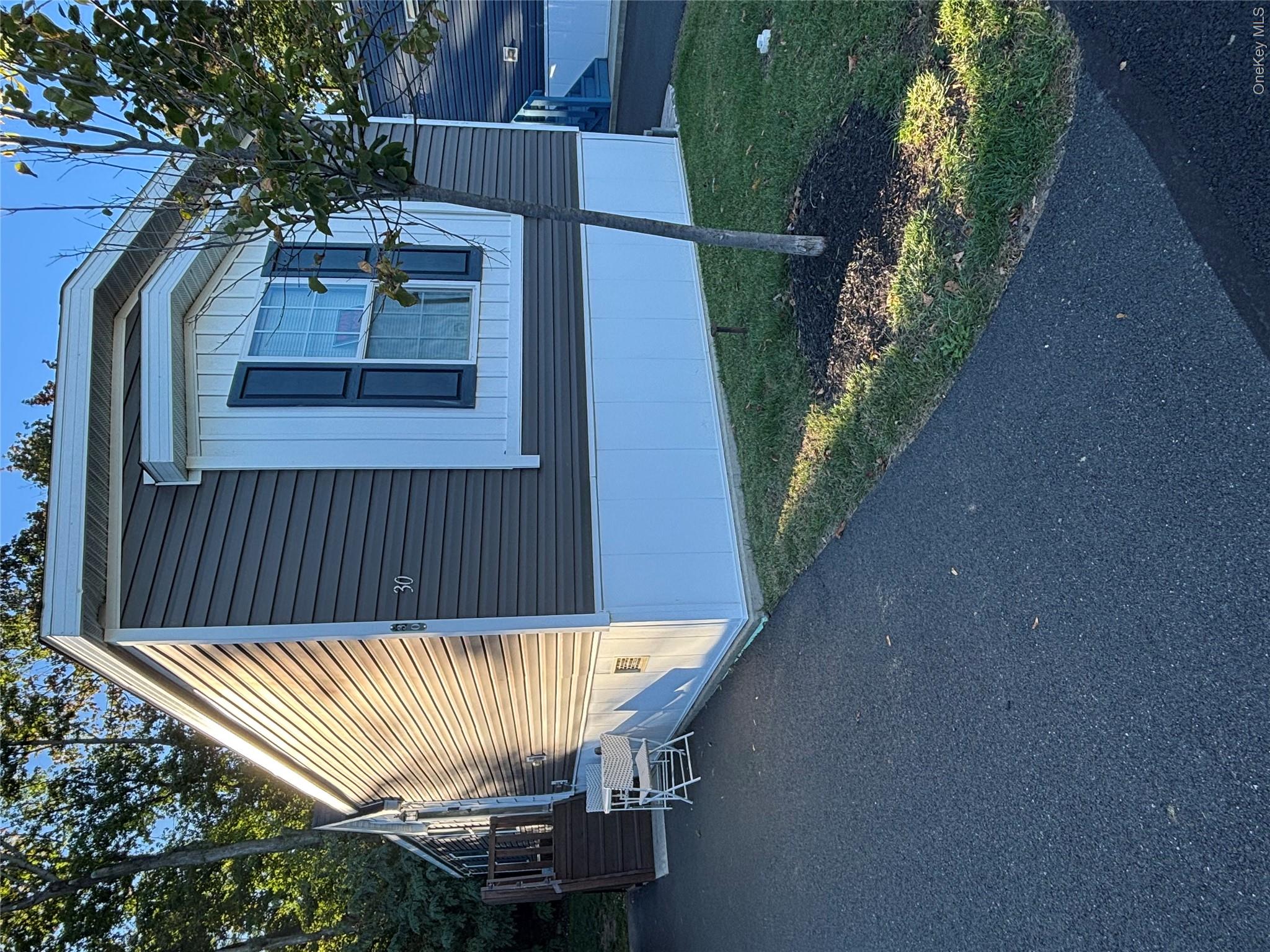 30 Windward Way Property Photo 1