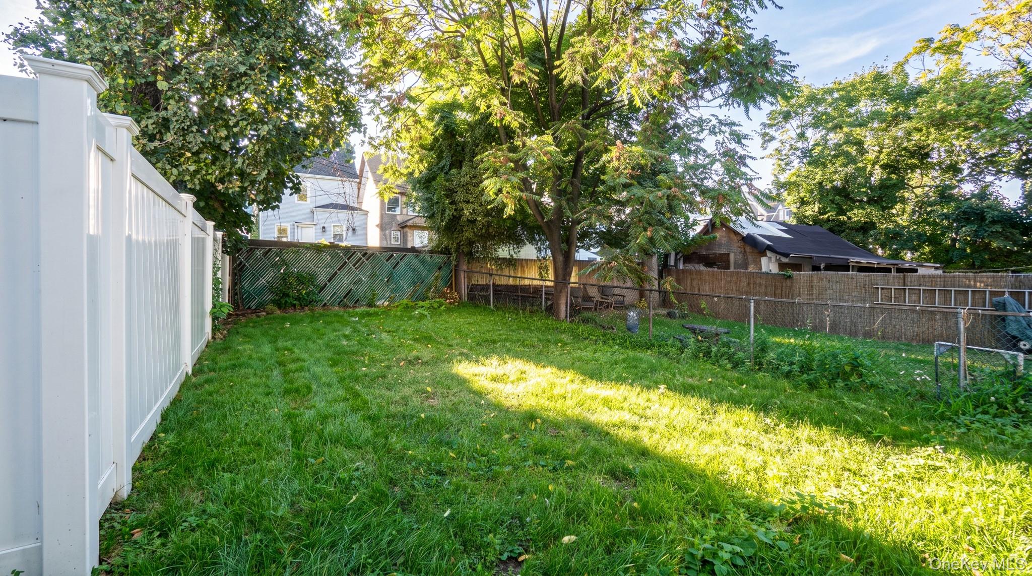 40 S 7th Avenue Property Photo 25