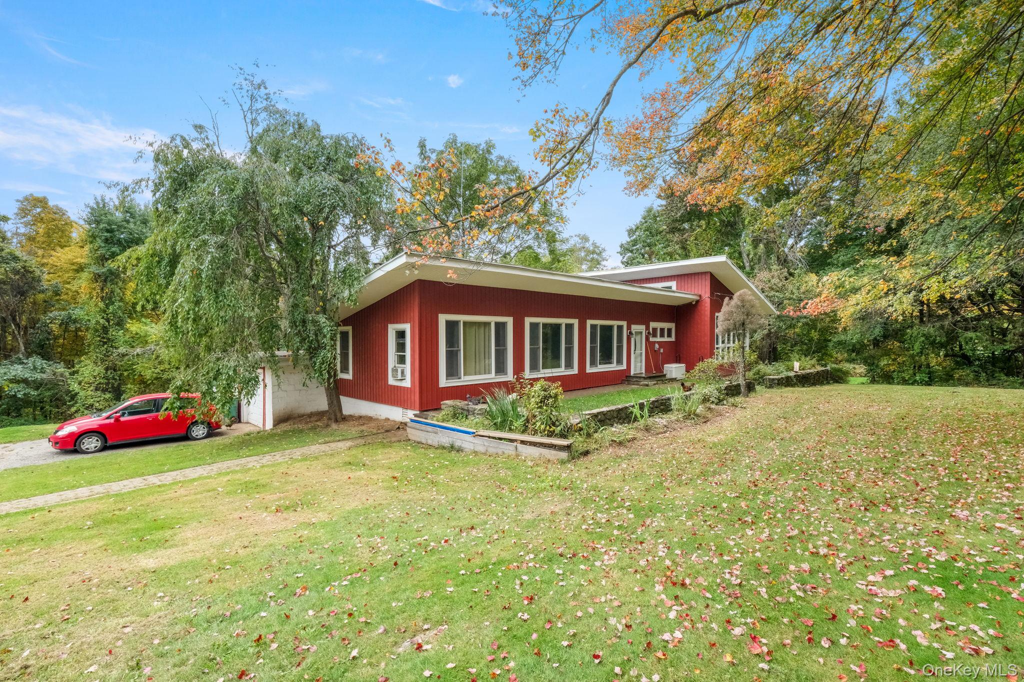 21 Meads Lane Property Photo 3