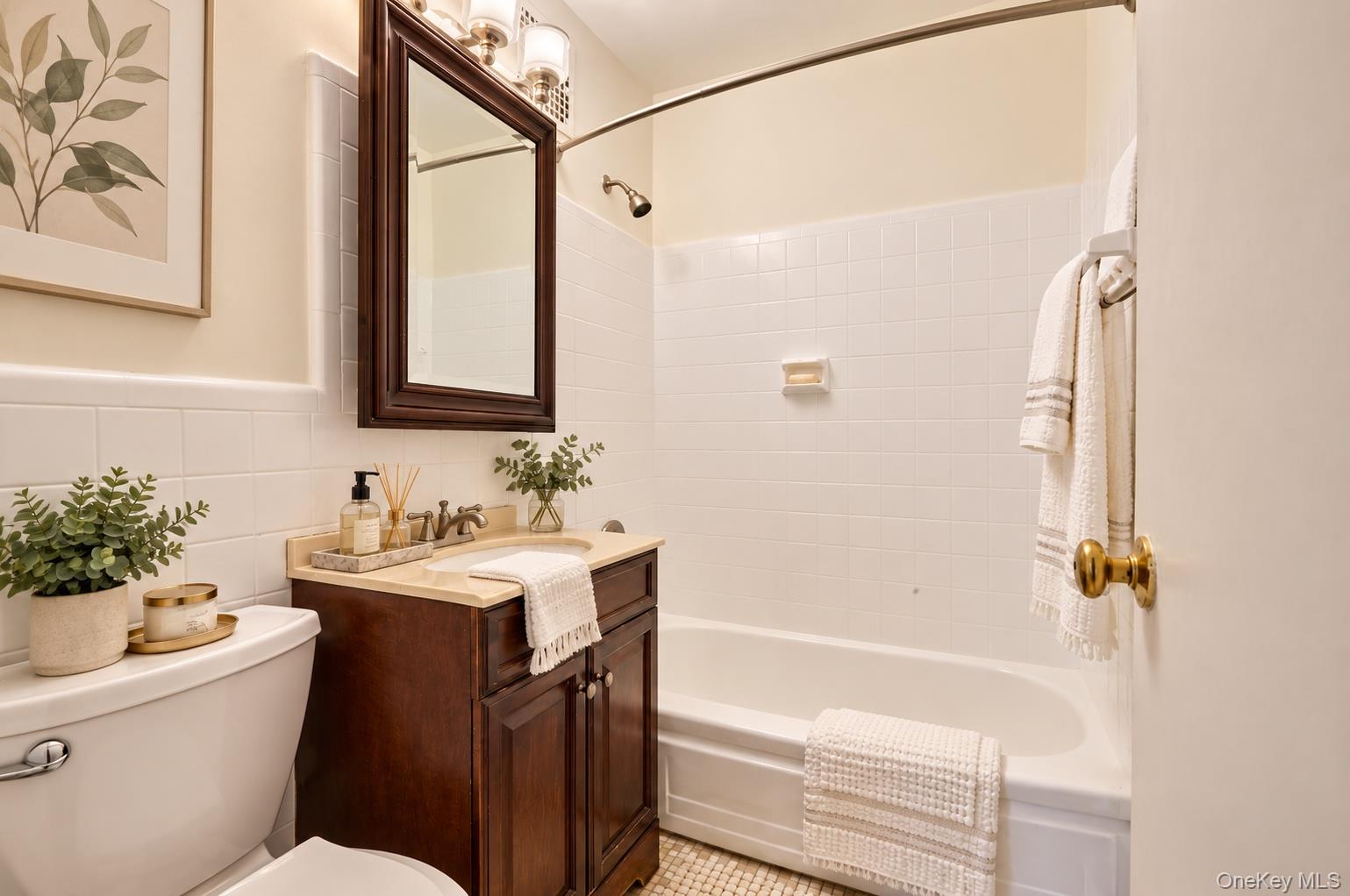 355 Bronx River Rd Bronx River Road 3g Property Photo 10