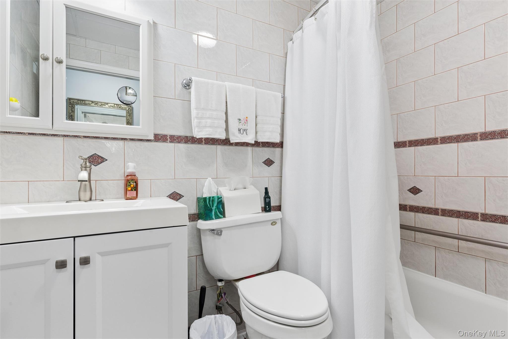 40 W 4th Street 95 Property Photo 15