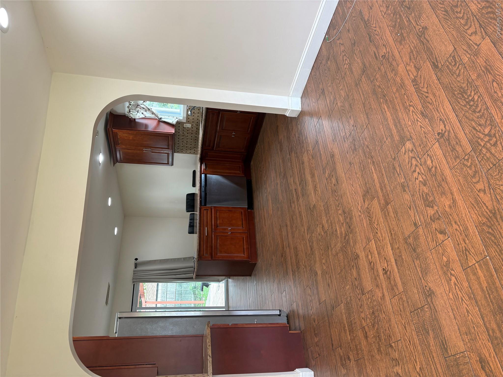 290 Leaf Avenue Property Photo 10