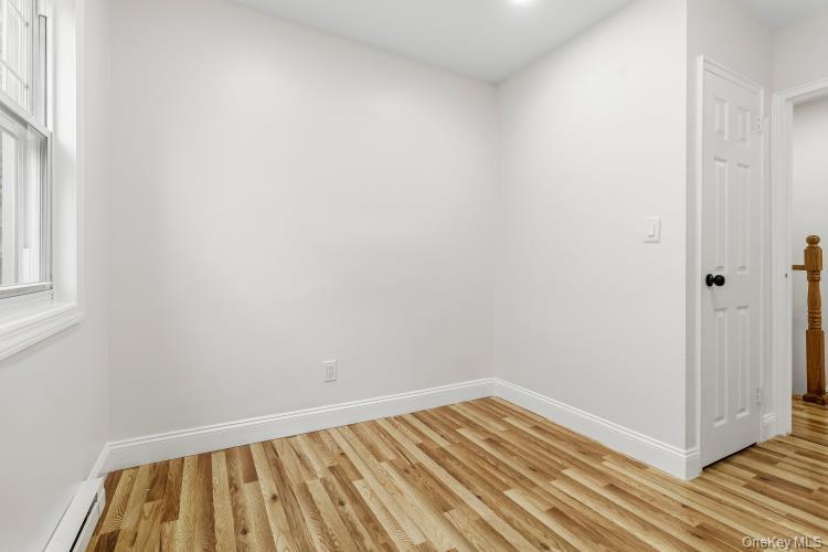 1759 Tenbroeck Avenue Property Photo 23
