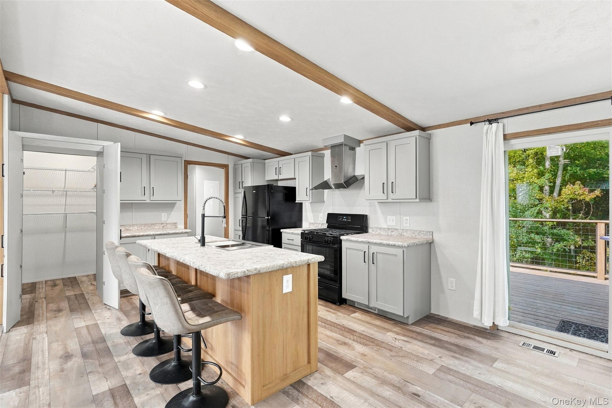 54 Braziel Heights Property Photo 10