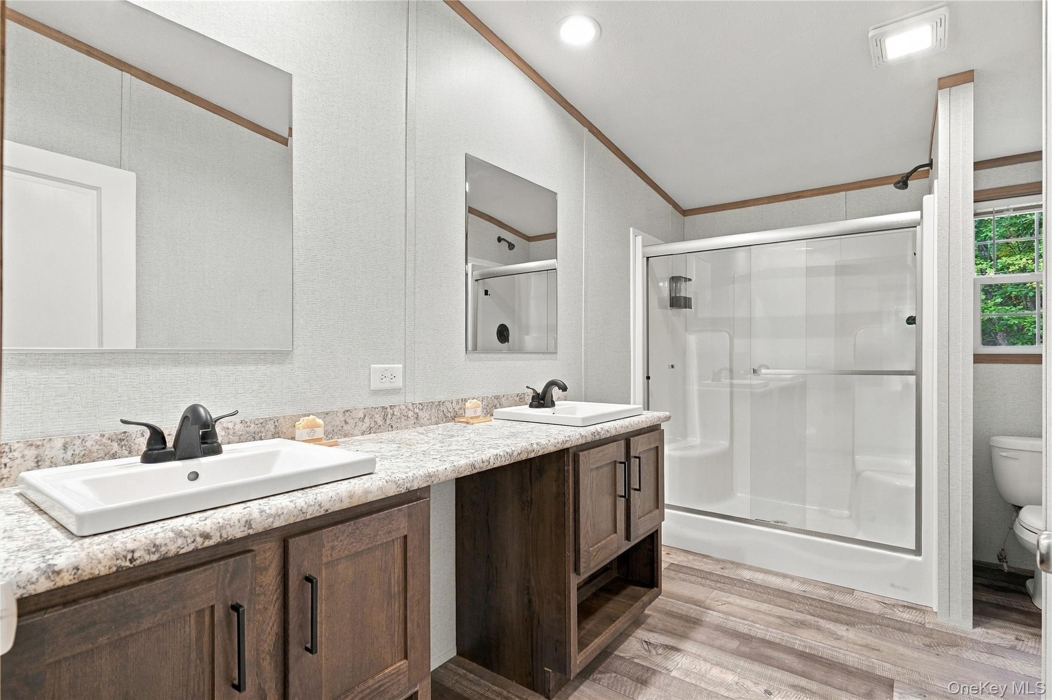 54 Braziel Heights Property Photo 16