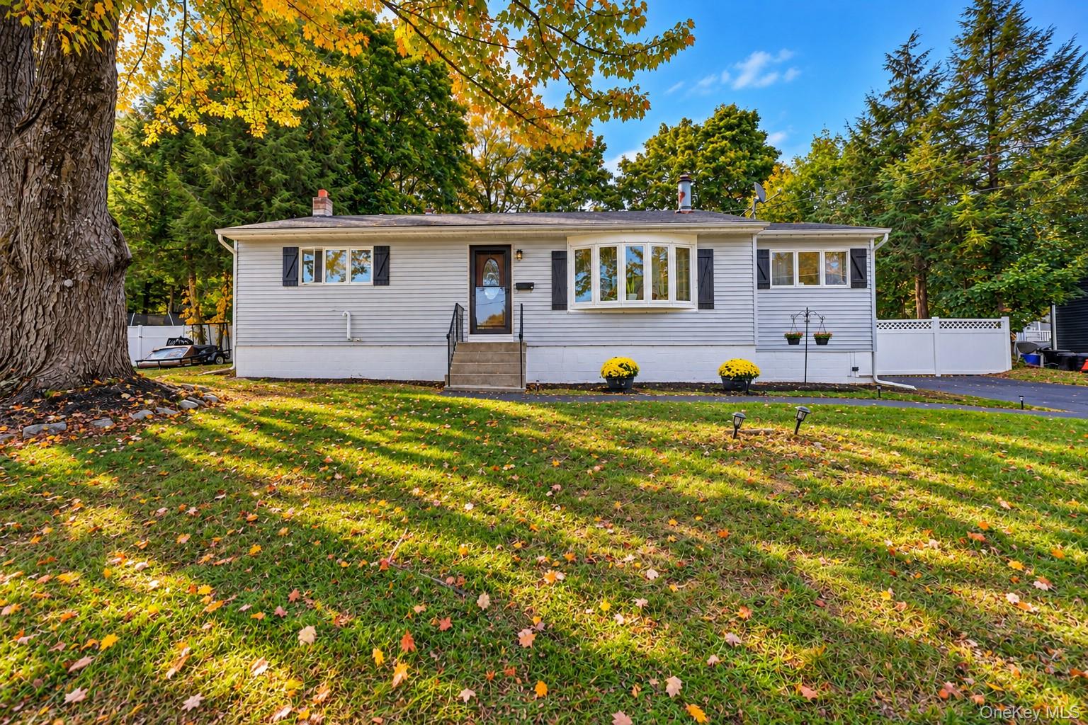 45 Sunset Drive Property Photo 1