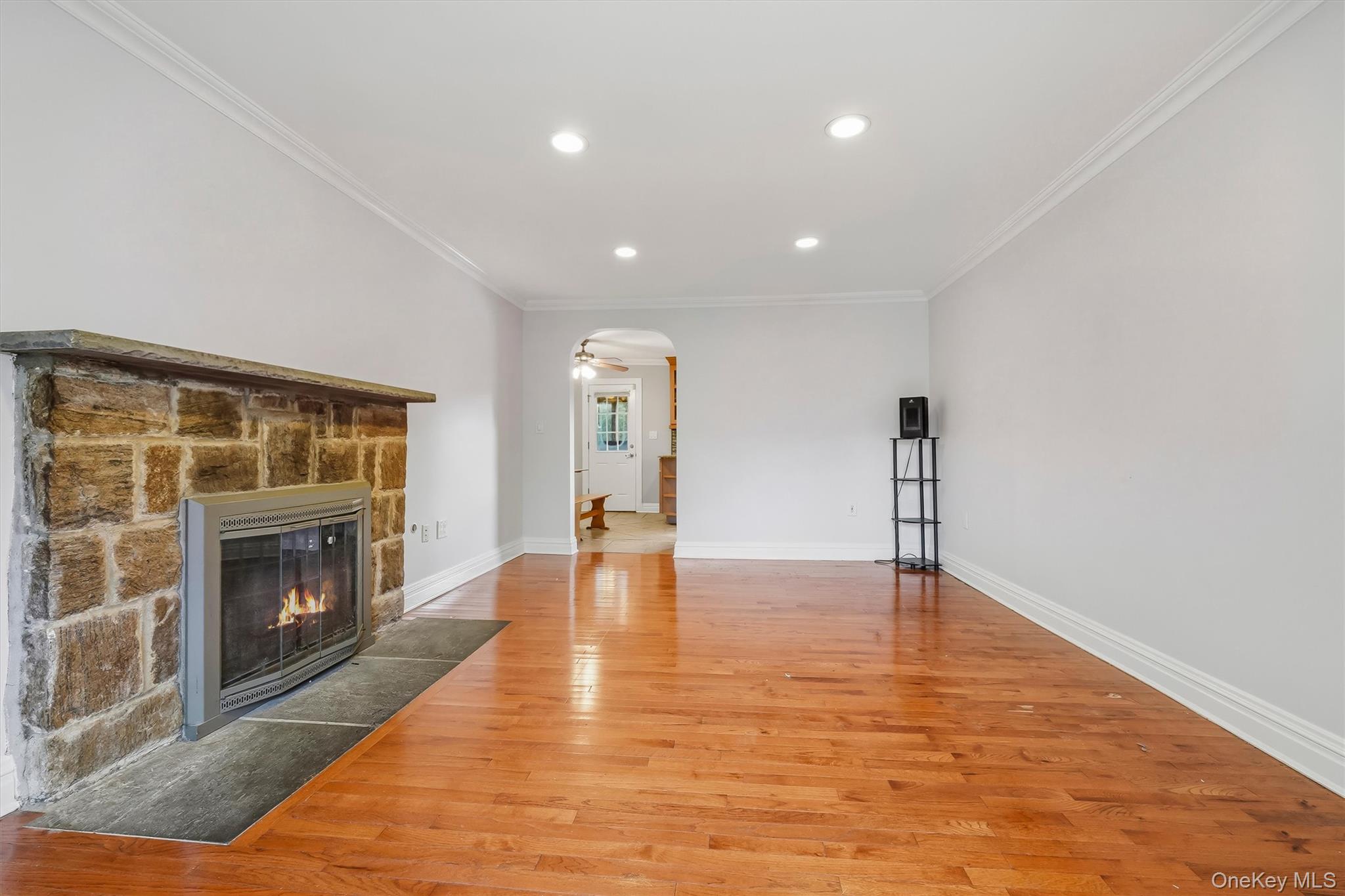 26 Custer Avenue Property Photo 4