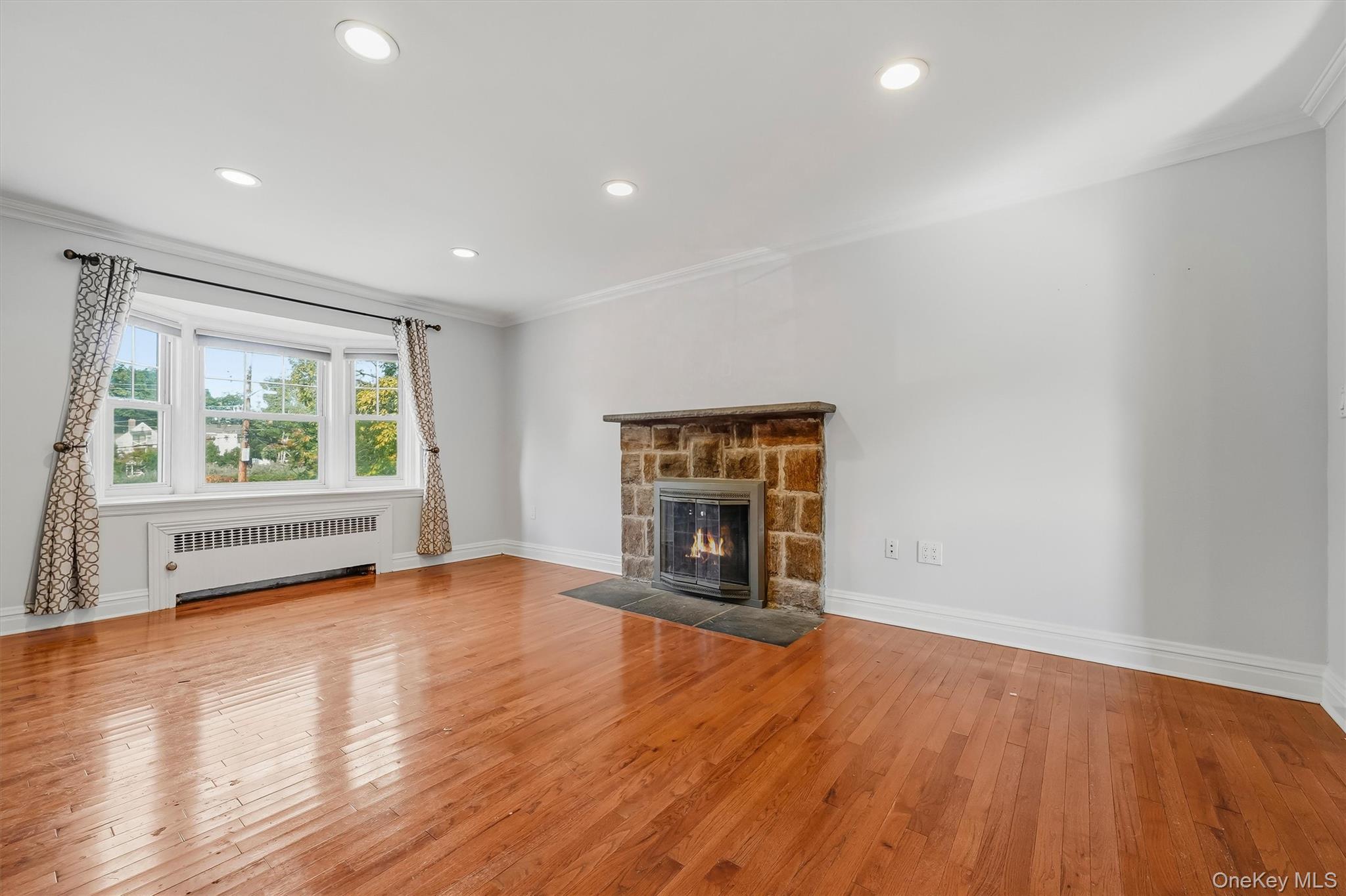 26 Custer Avenue Property Photo 7