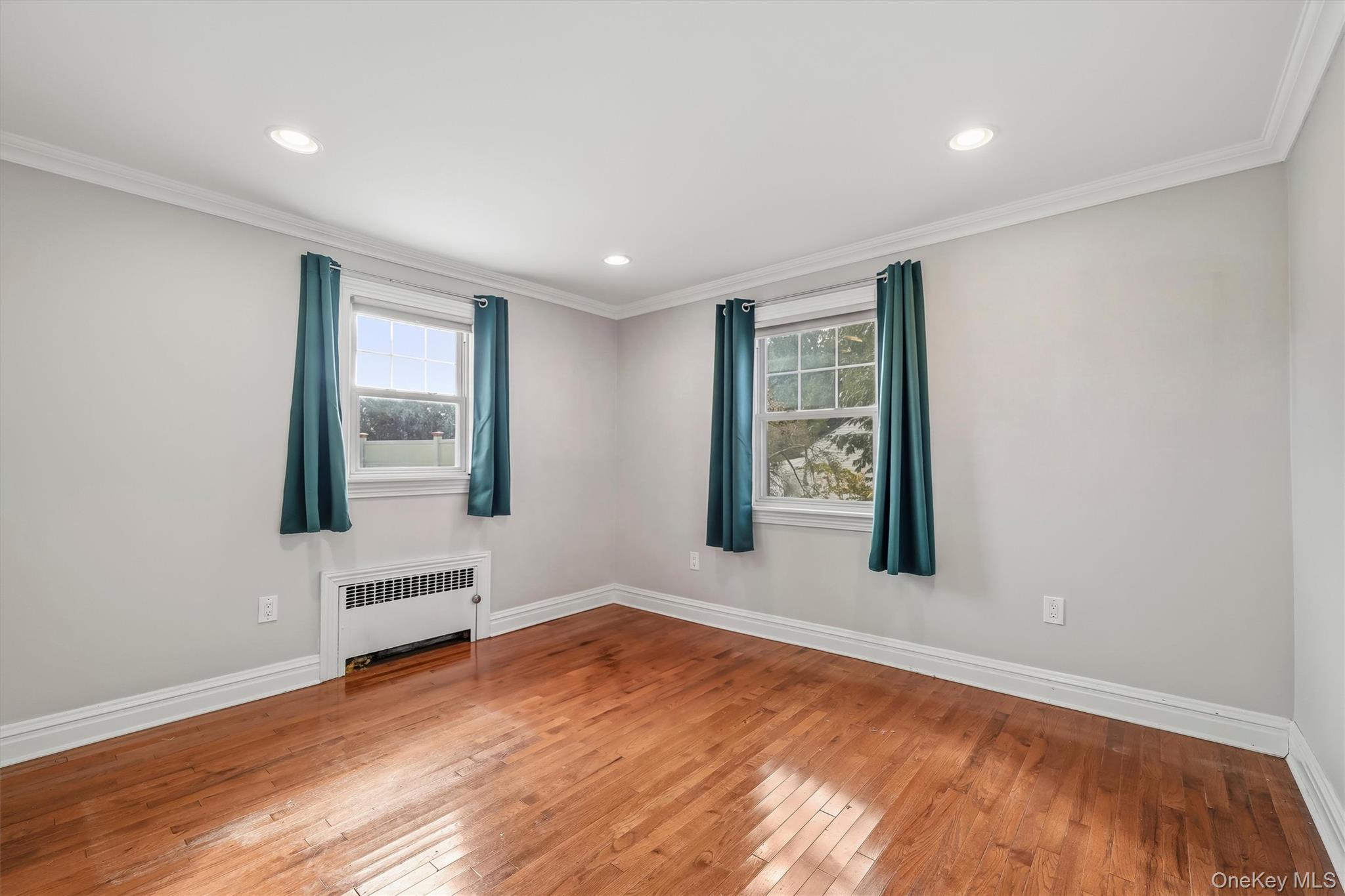 26 Custer Avenue Property Photo 20
