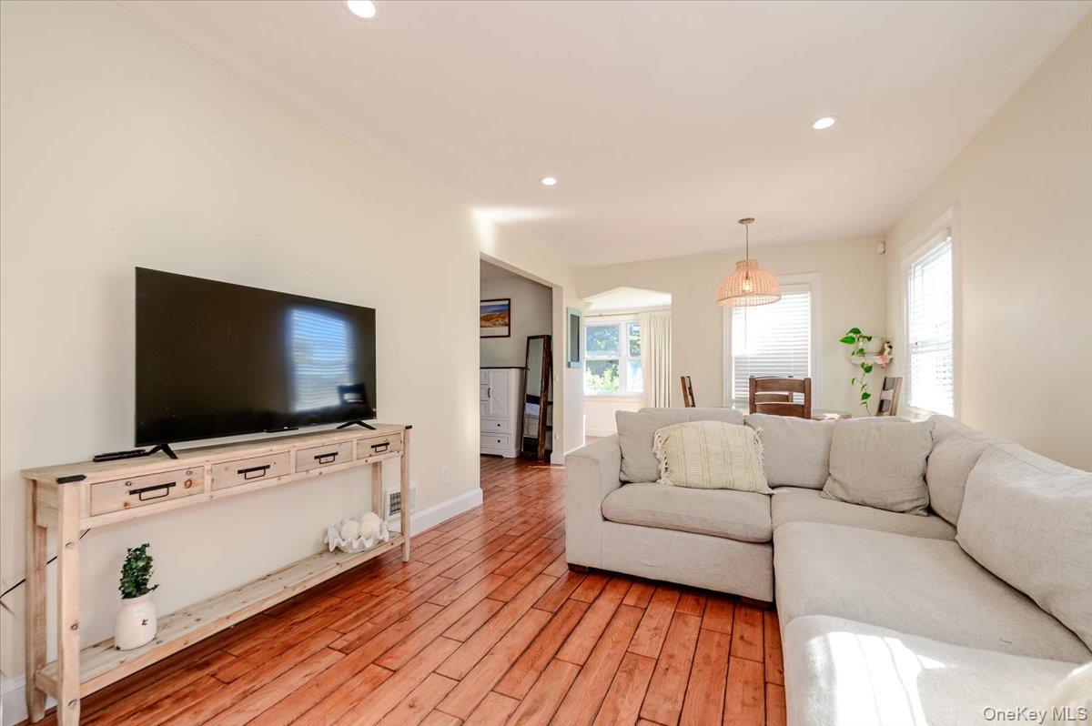 412 Fire Island Avenue Property Photo 6