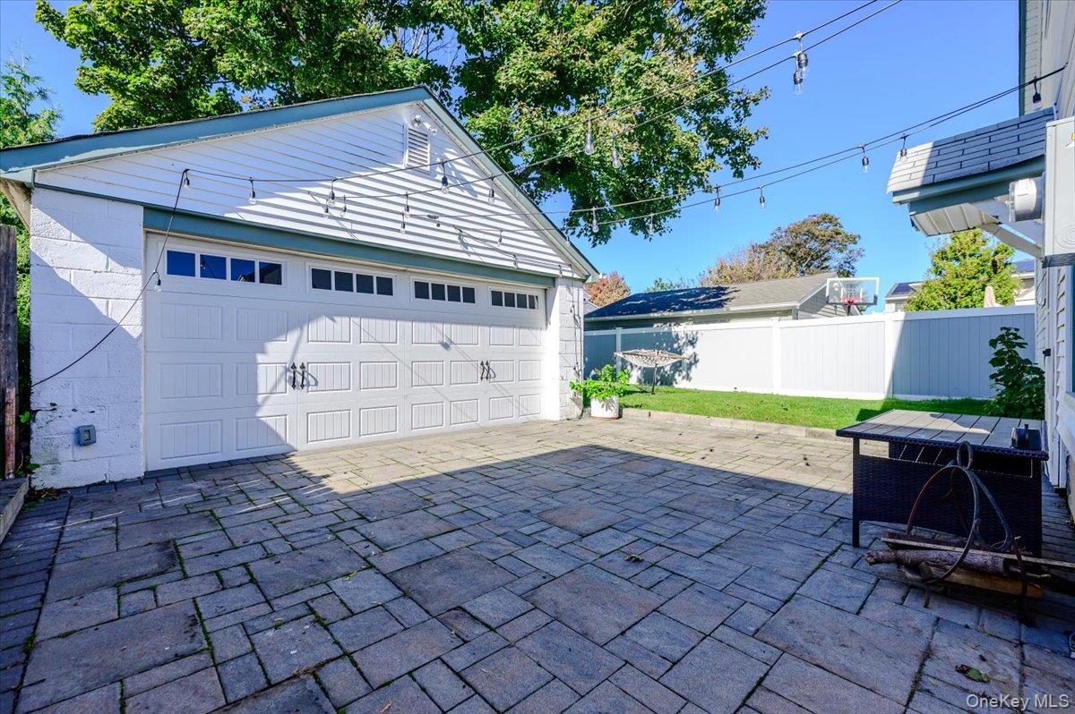 412 Fire Island Avenue Property Photo 25
