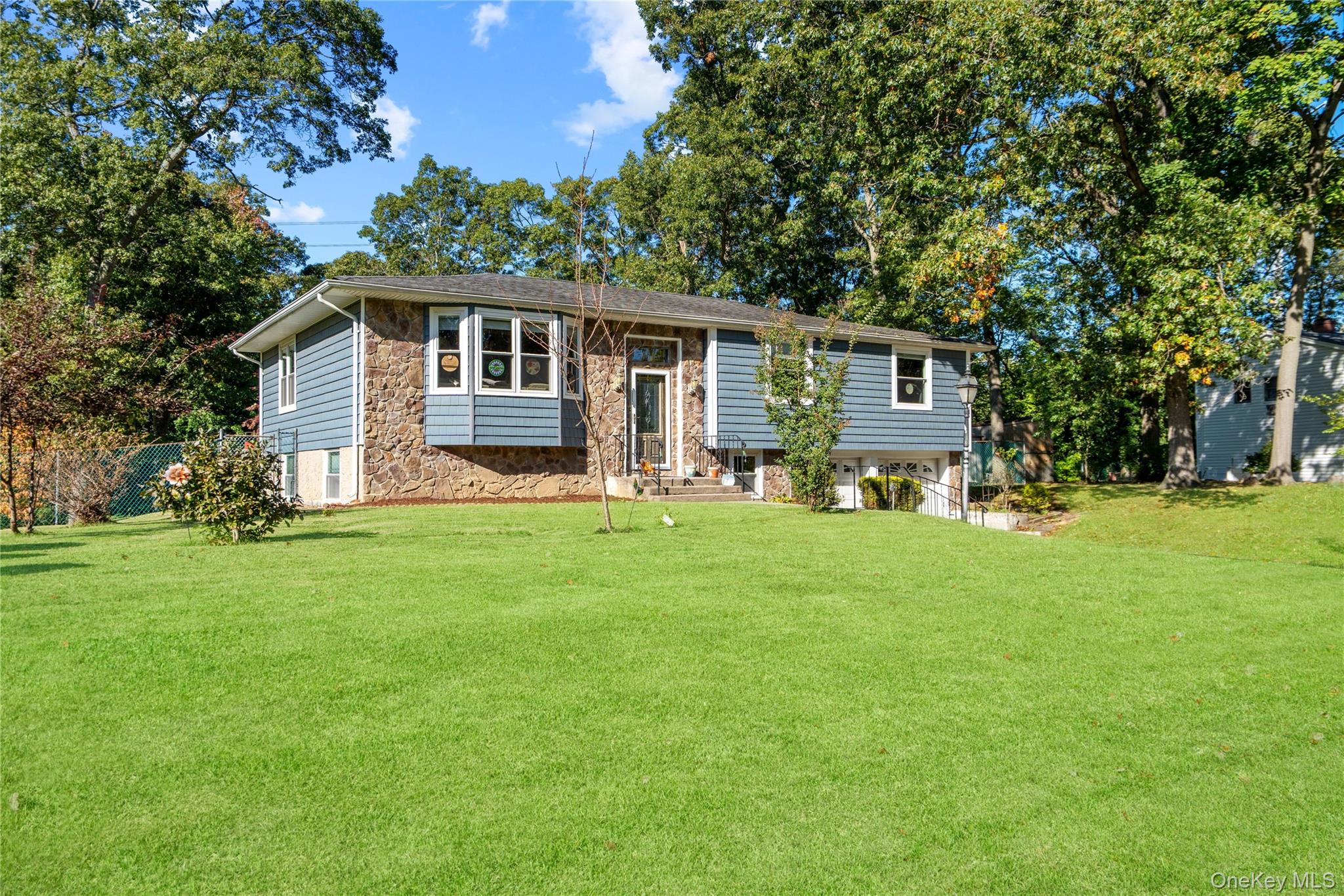28 Peacock Lane Property Photo 43