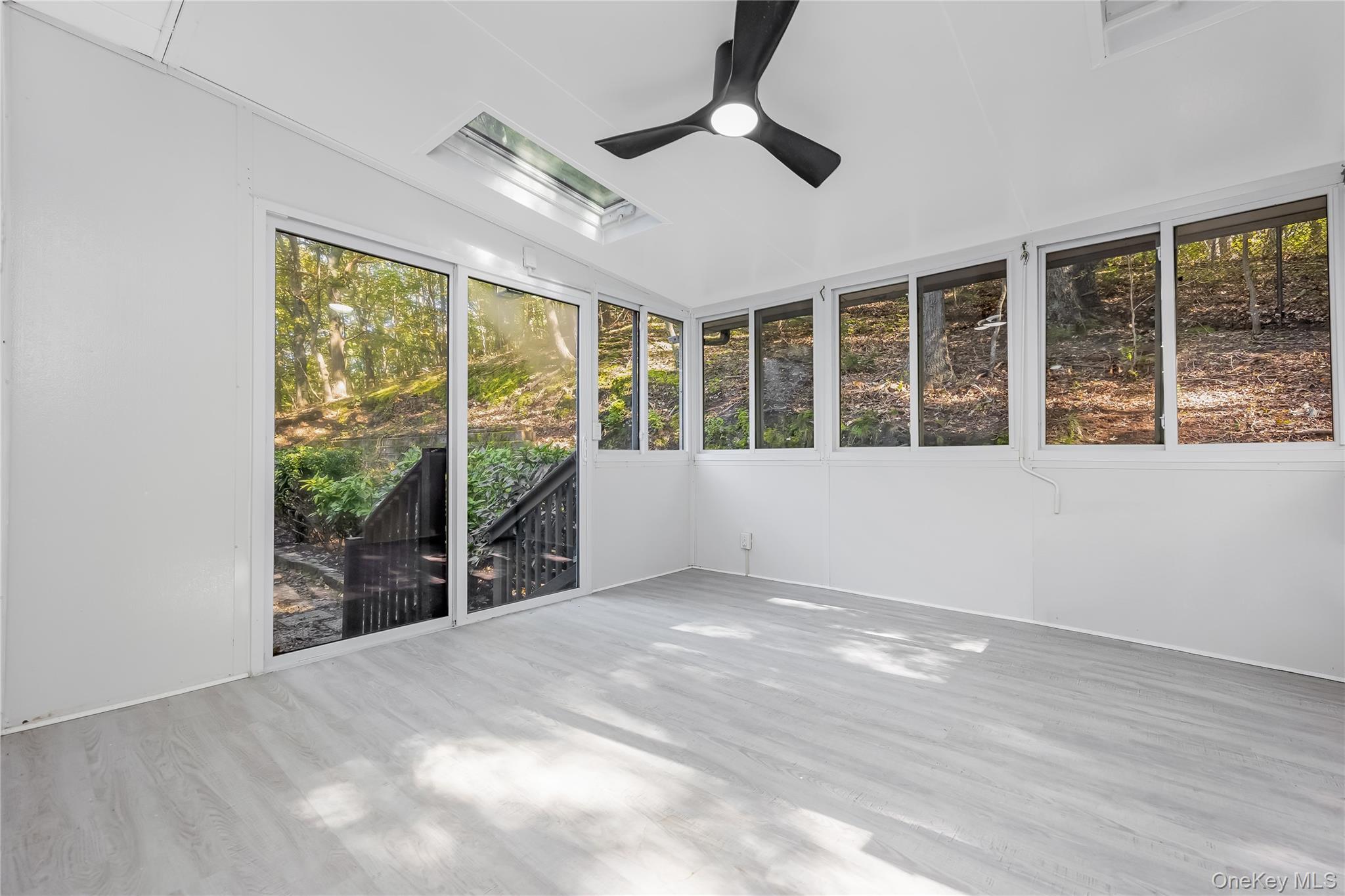 644 Bread And Cheese Hollow Road Property Photo 10
