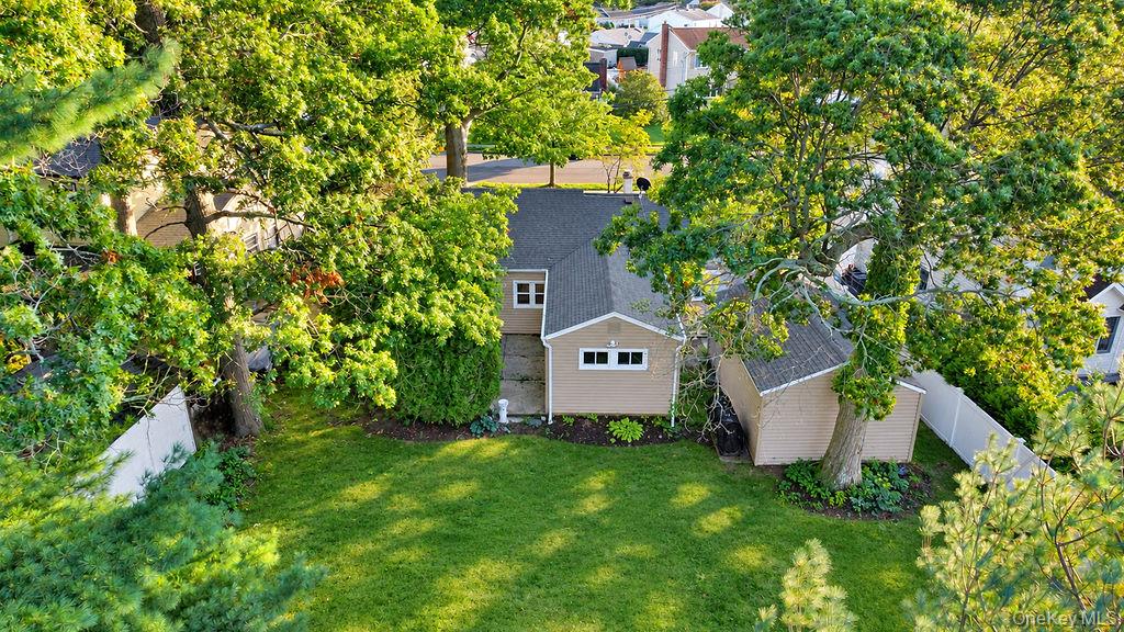 7 Surrey Road Property Photo 13