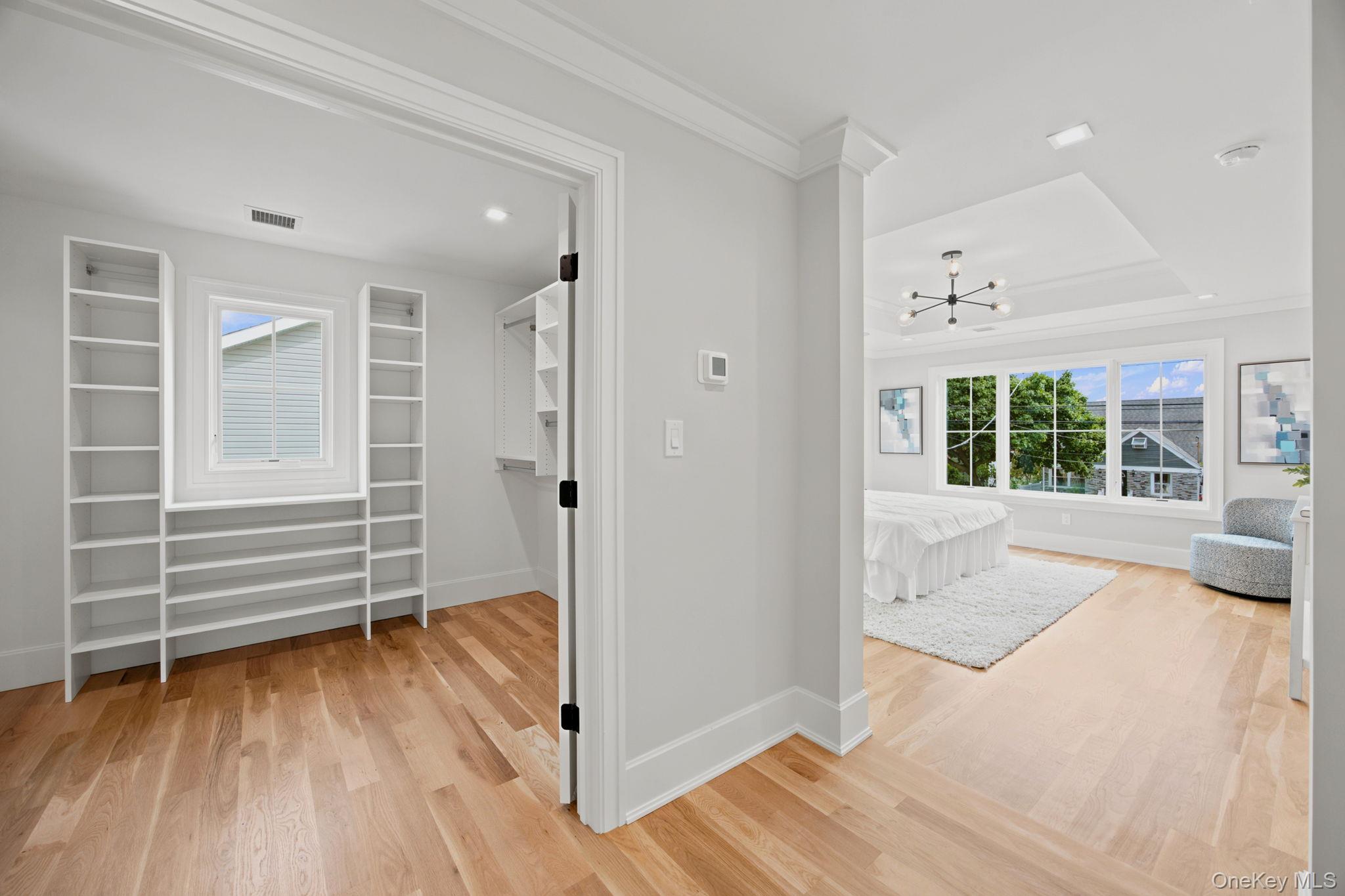 404 Langley Avenue Property Photo 25