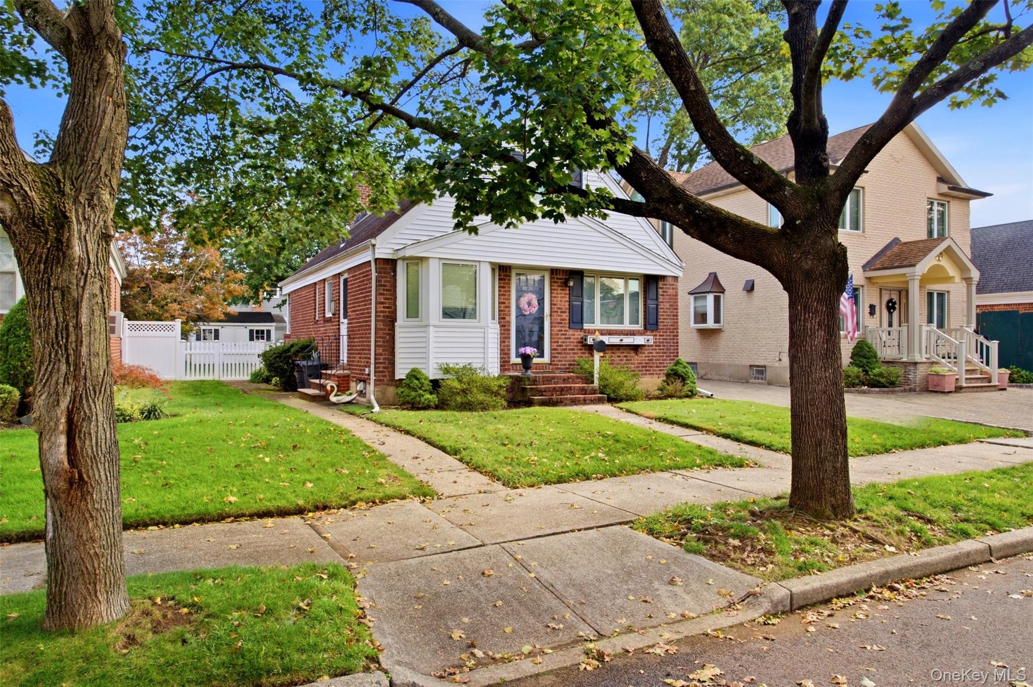 8029 259th Street Property Photo 2