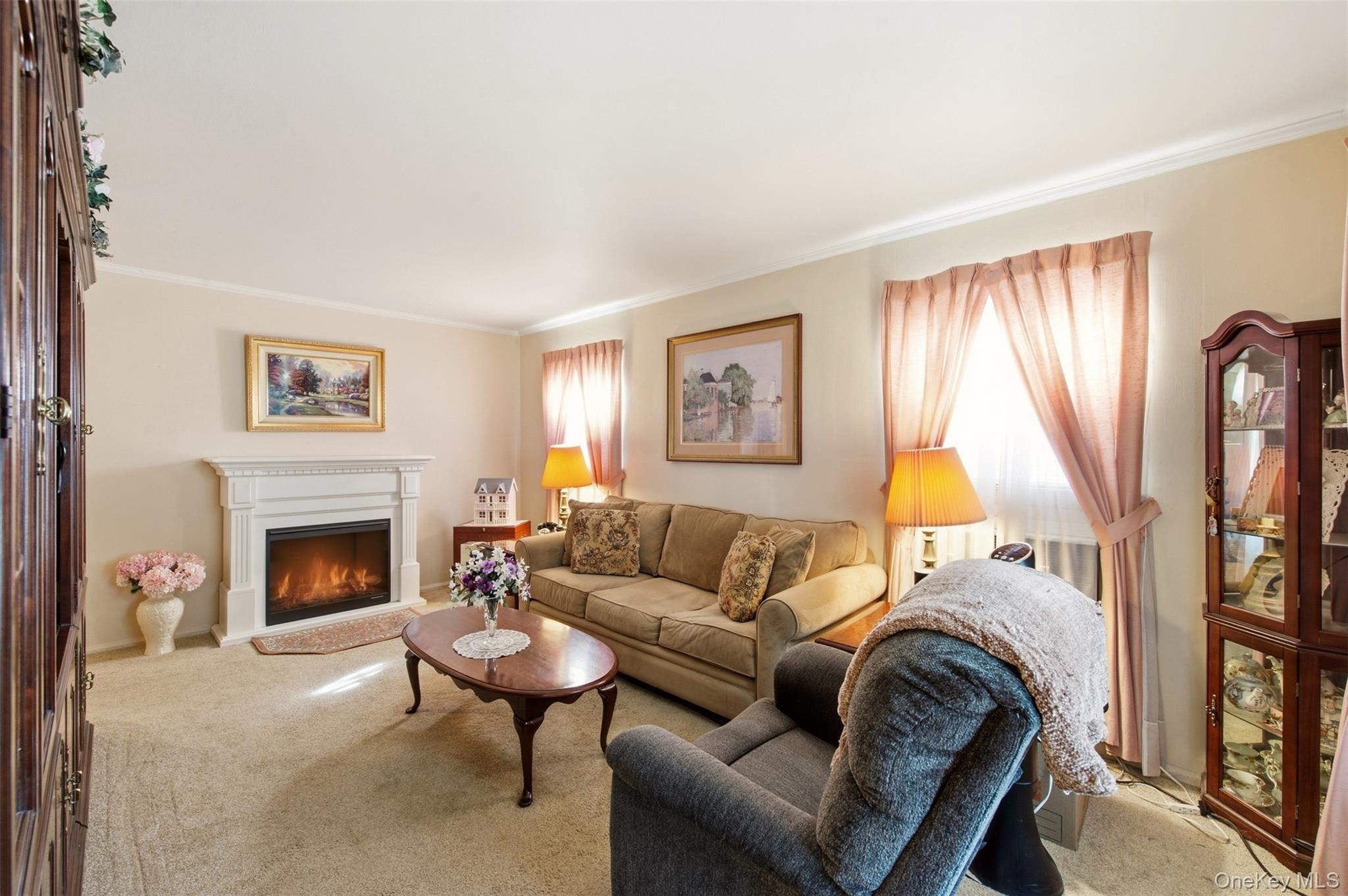 8029 259th Street Property Photo 4