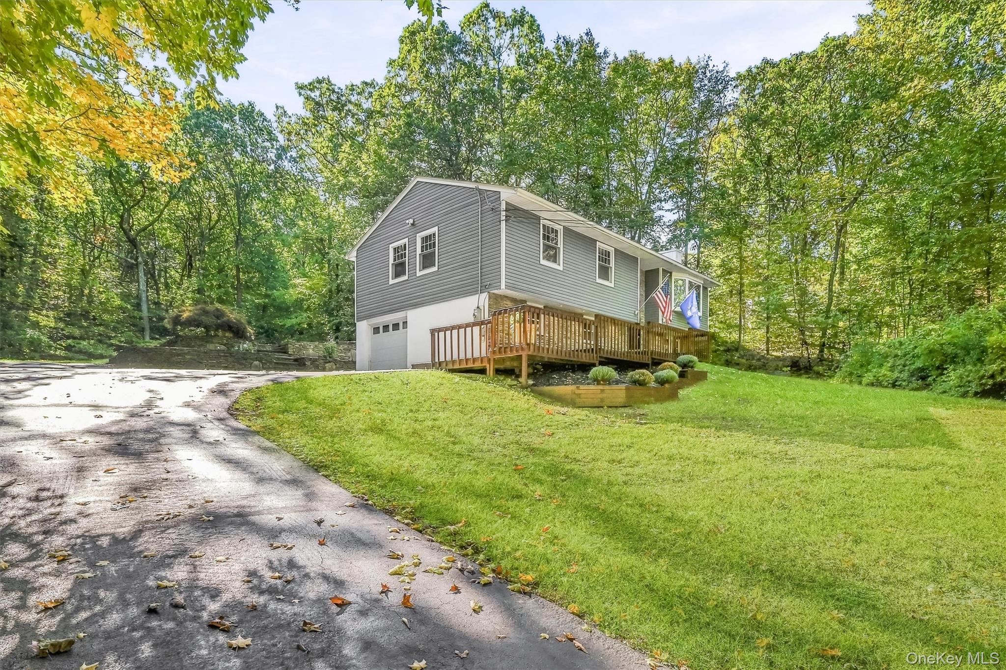 1426 E Mombasha Property Photo 3