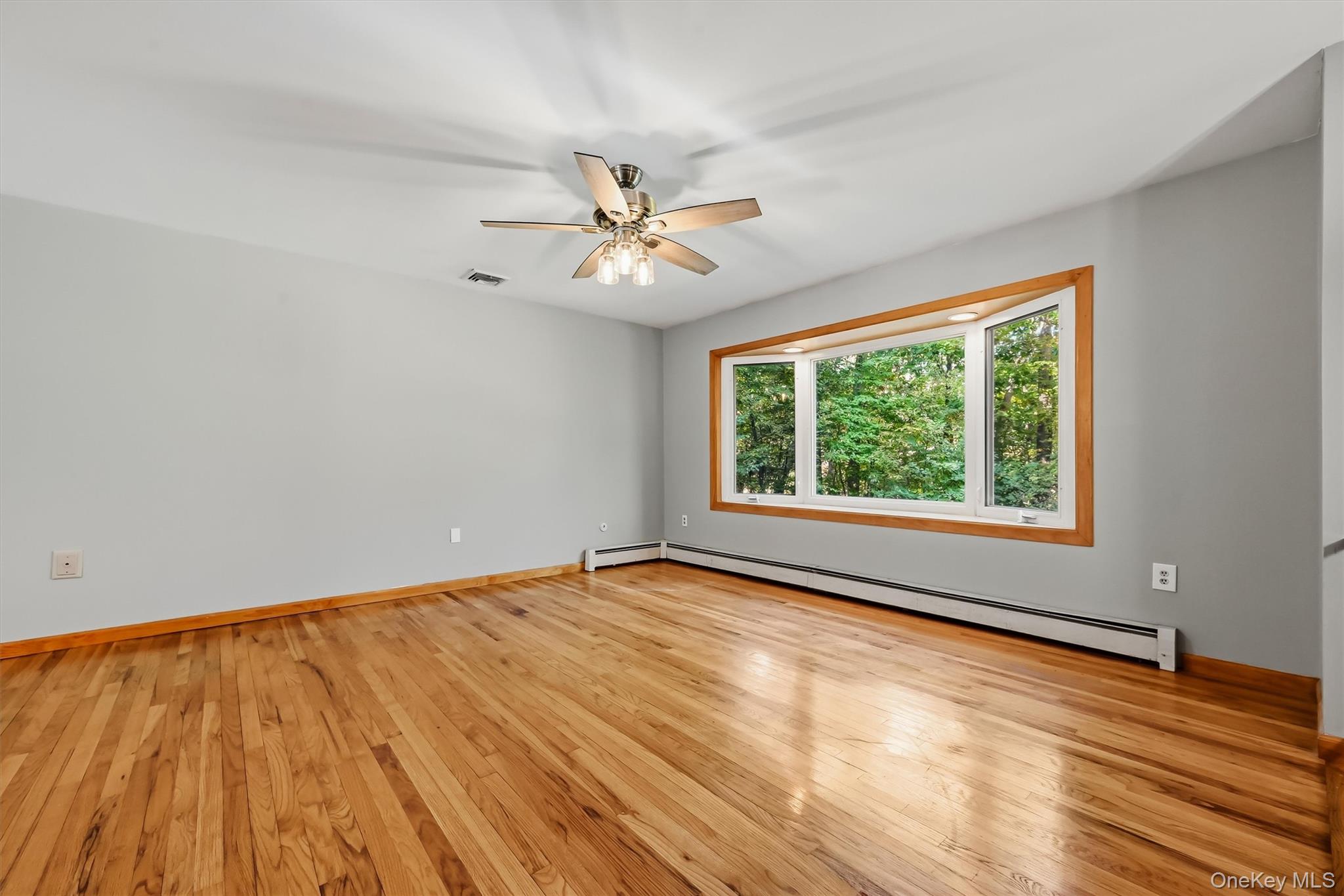 1426 E Mombasha Property Photo 8