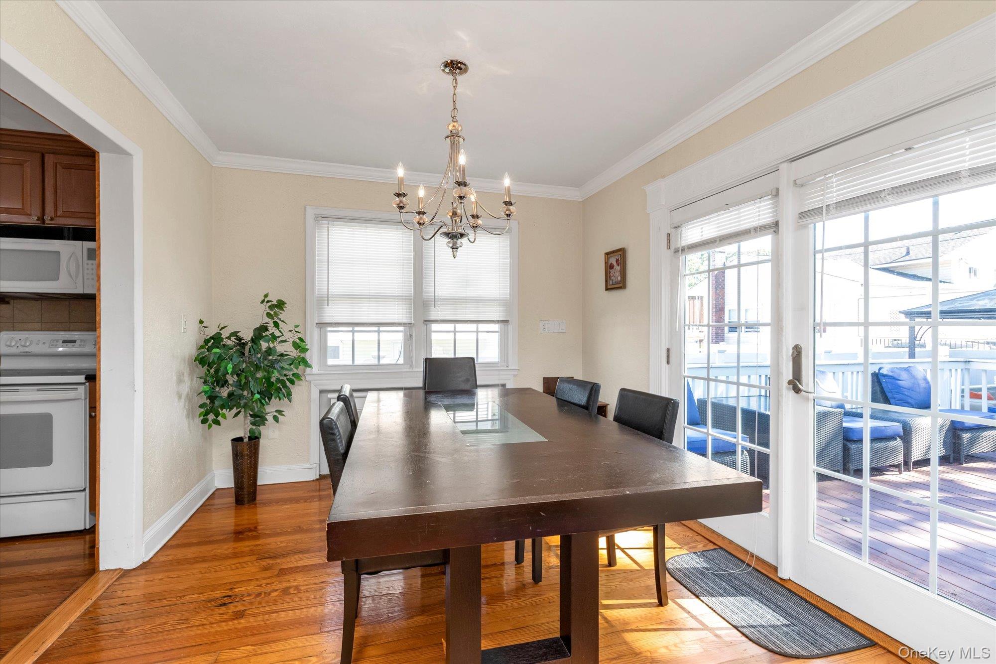 963 Bellmore Road Property Photo 6