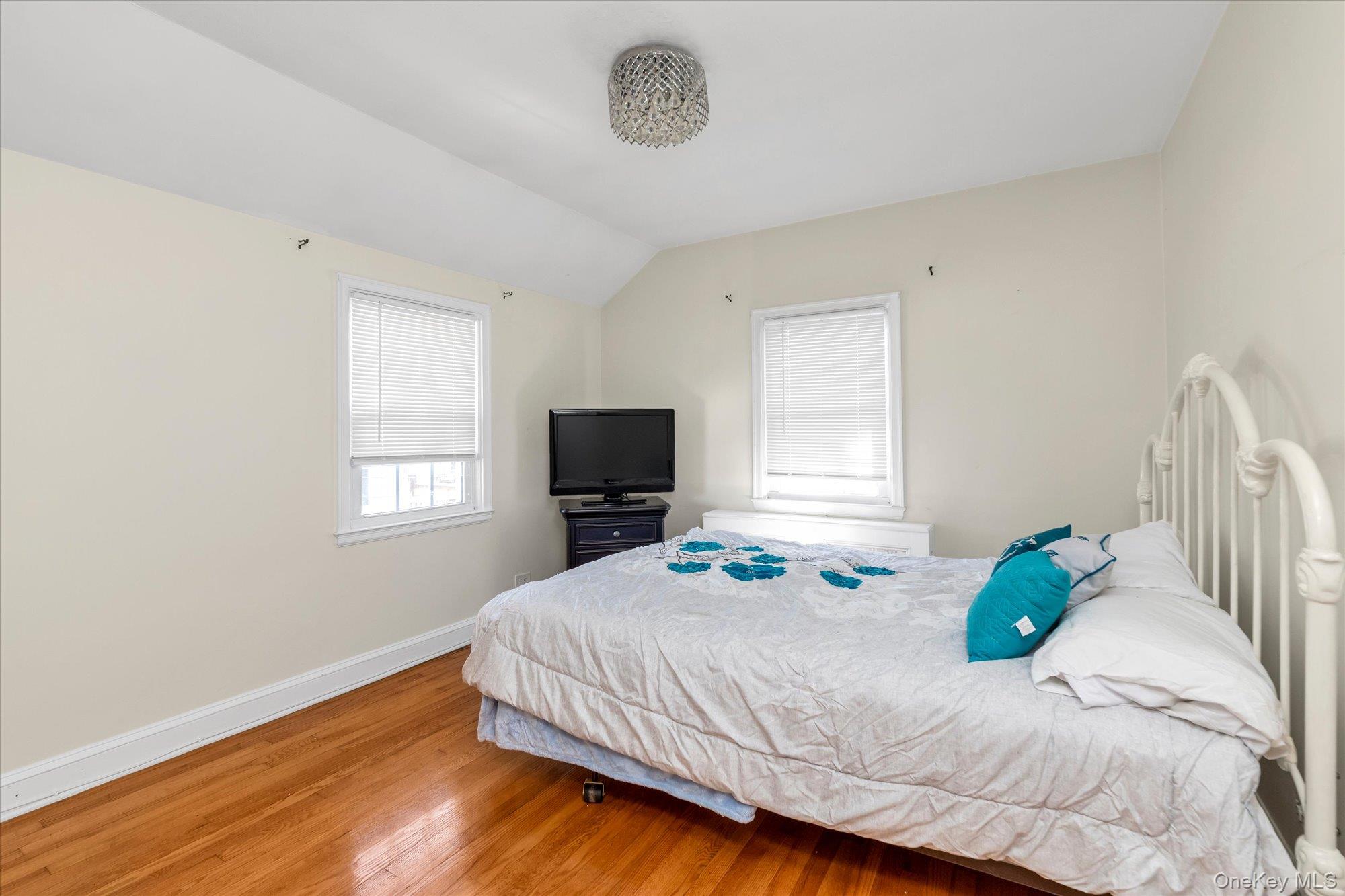 963 Bellmore Road Property Photo 12