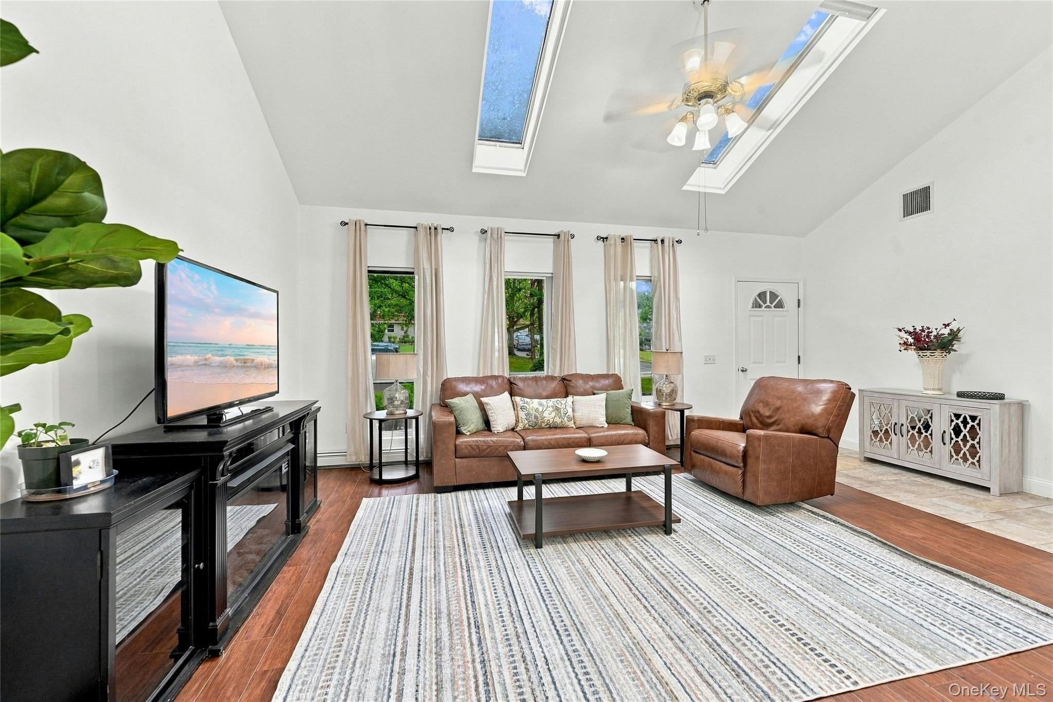 16 Georgann Road Property Photo 5