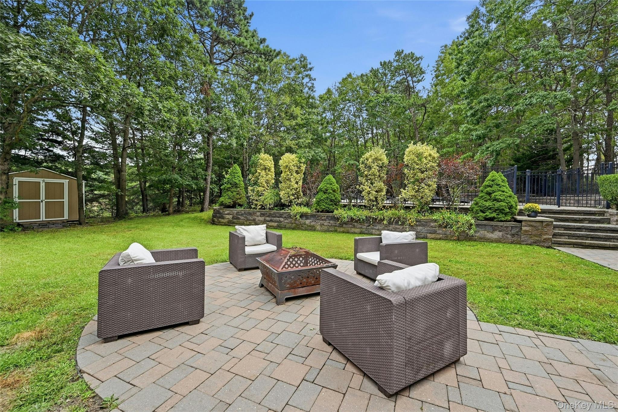 16 Georgann Road Property Photo 23