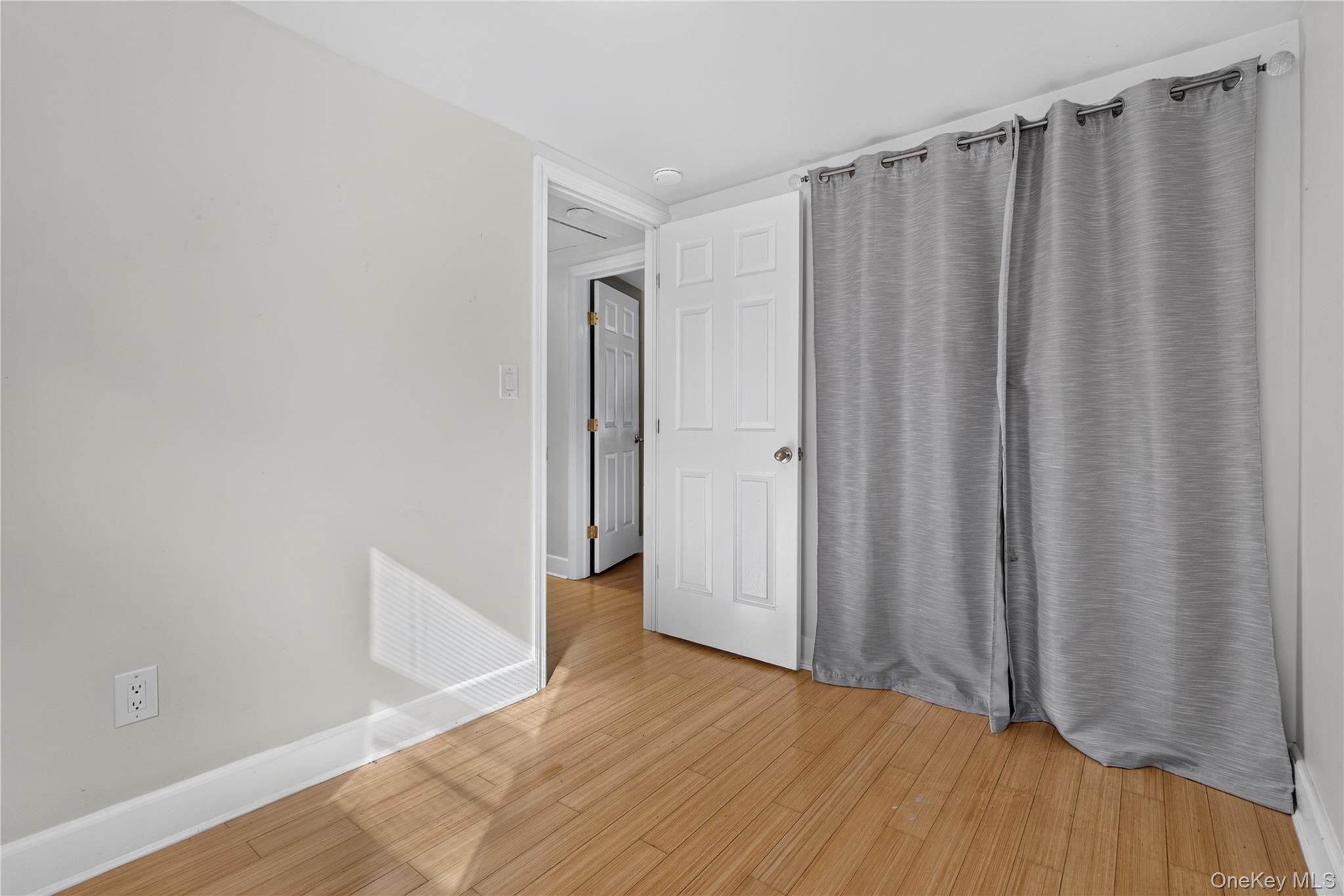 1059573 Property Photo 19