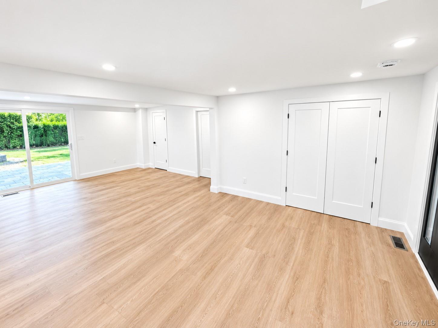 6 Sportsman Court Property Photo 3