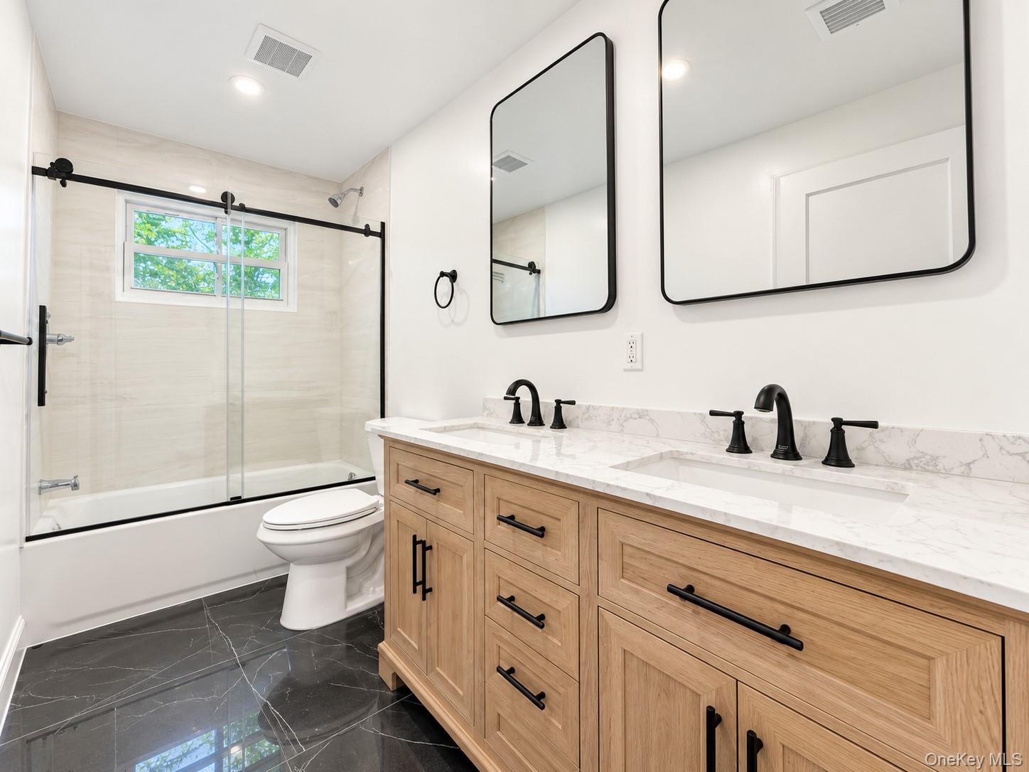 21 Lama Drive Property Photo 10