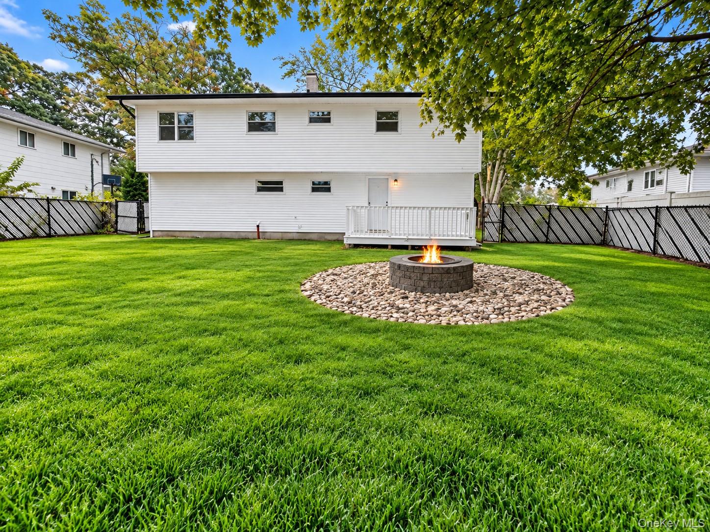 21 Lama Drive Property Photo 30
