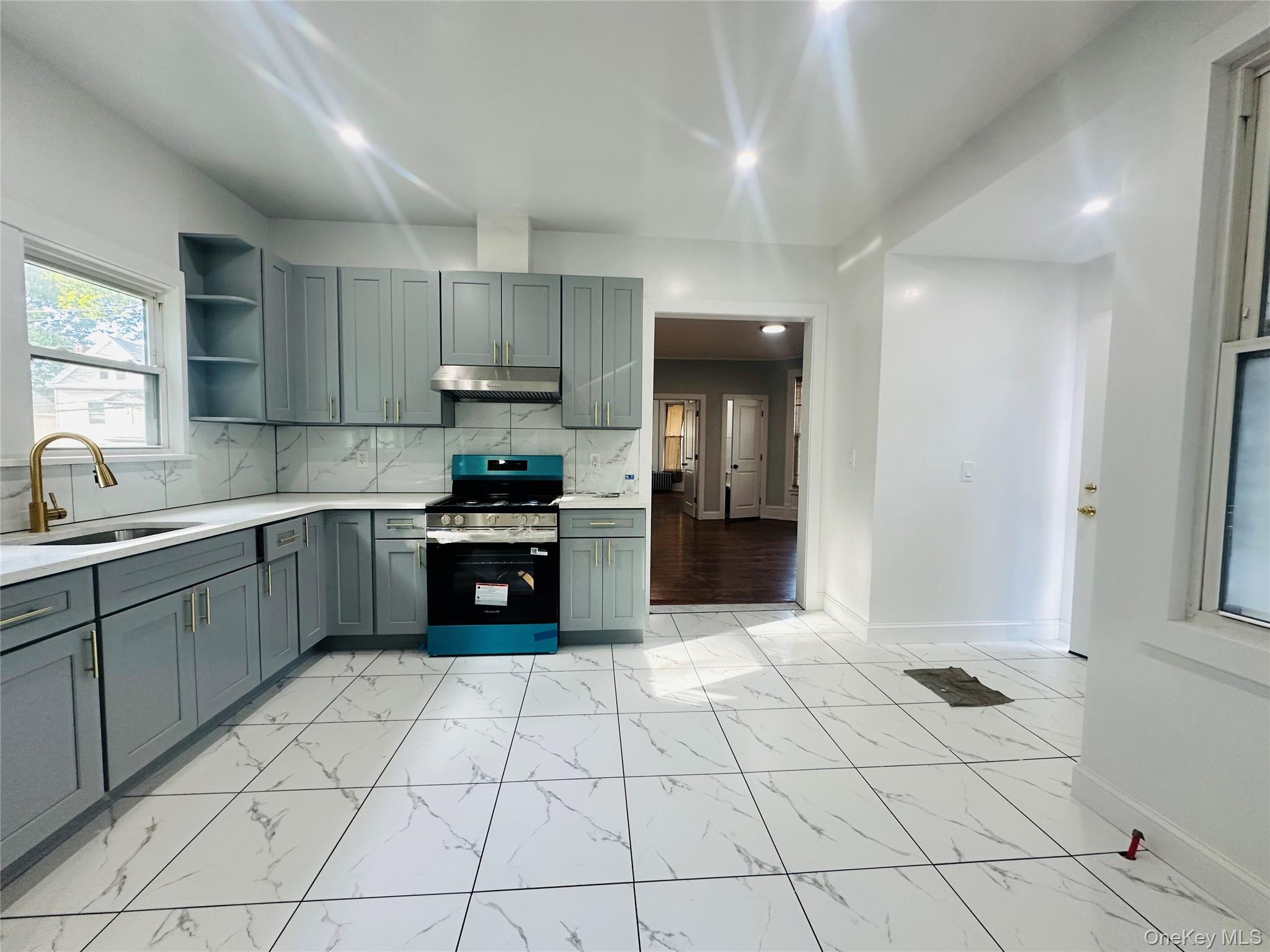 26 Marshall Street 1 Property Photo 3