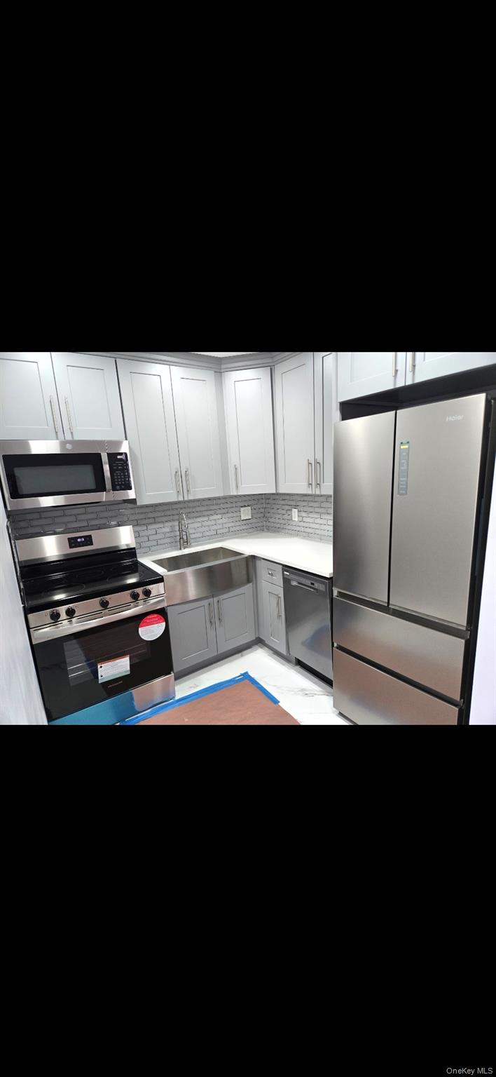 3145 Mickle Avenue Property Photo 2