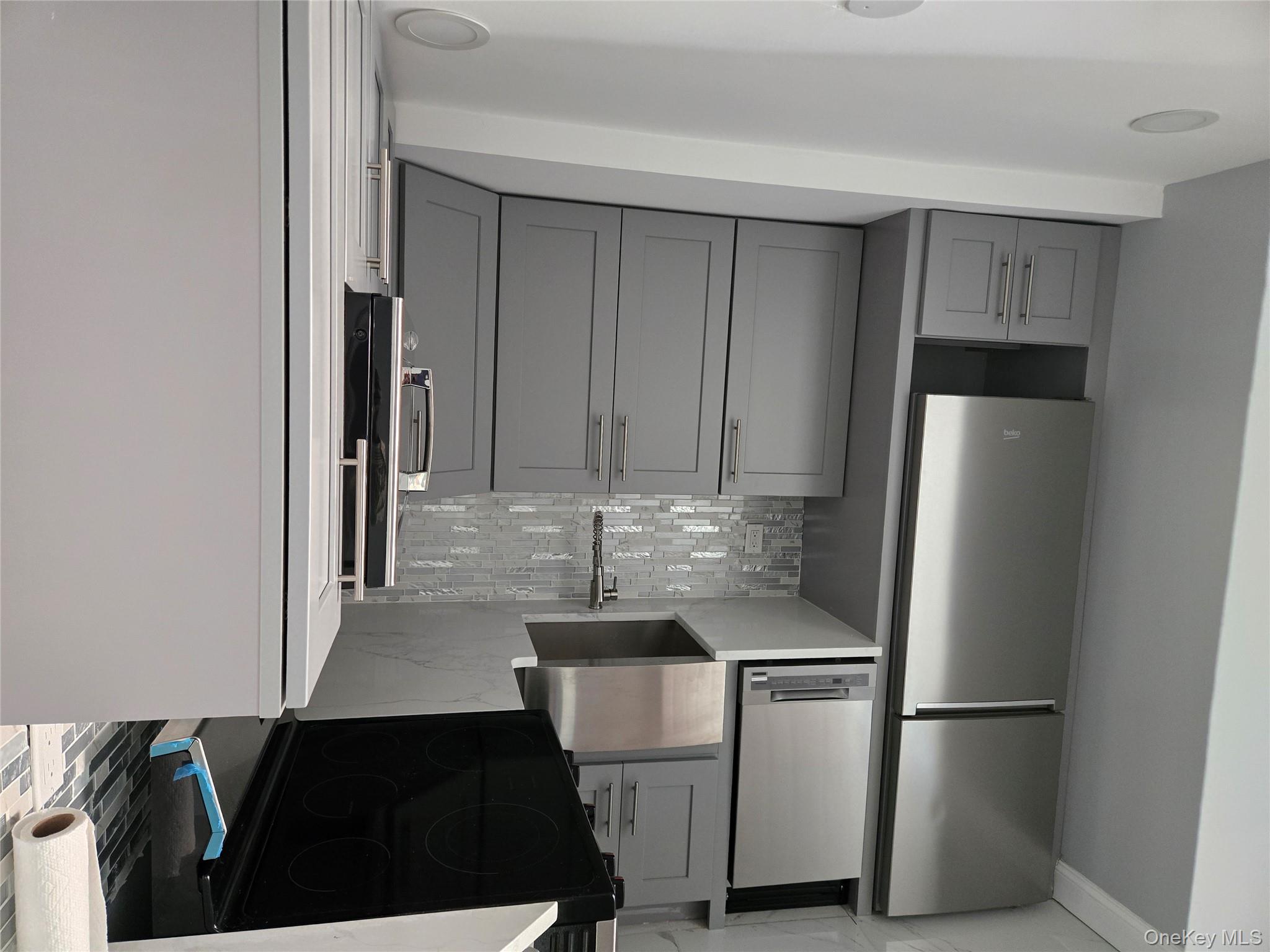 3145 Mickle Avenue Property Photo 11
