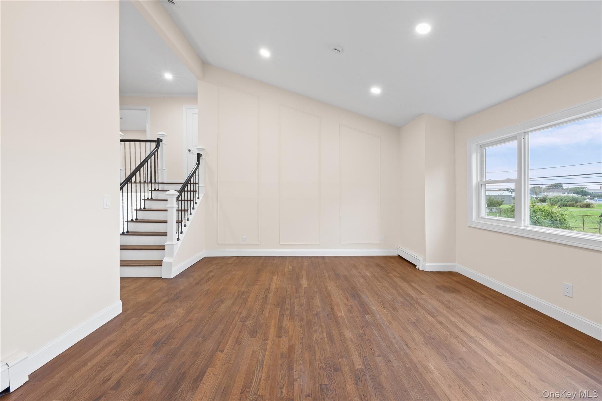 289 Lido Boulevard Property Photo 18