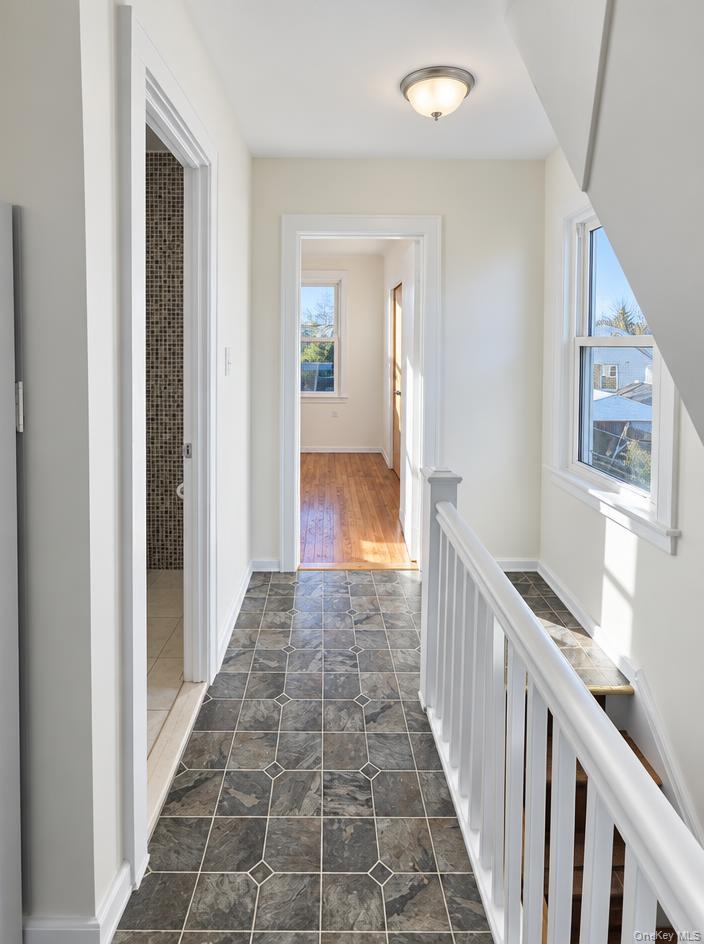 138-12 Whitelaw Street Property Photo 15