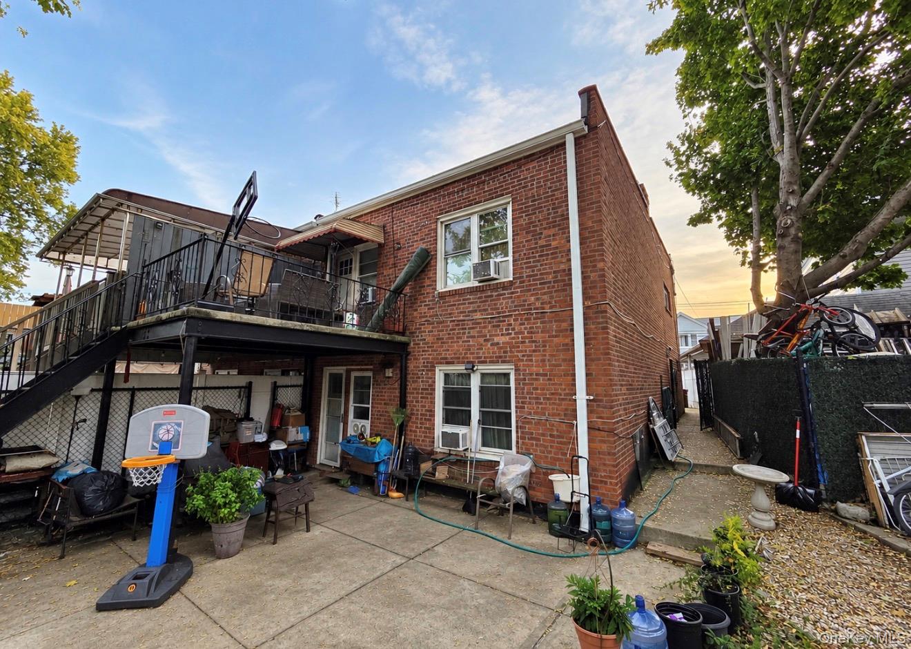 9511 97th Street Property Photo 10