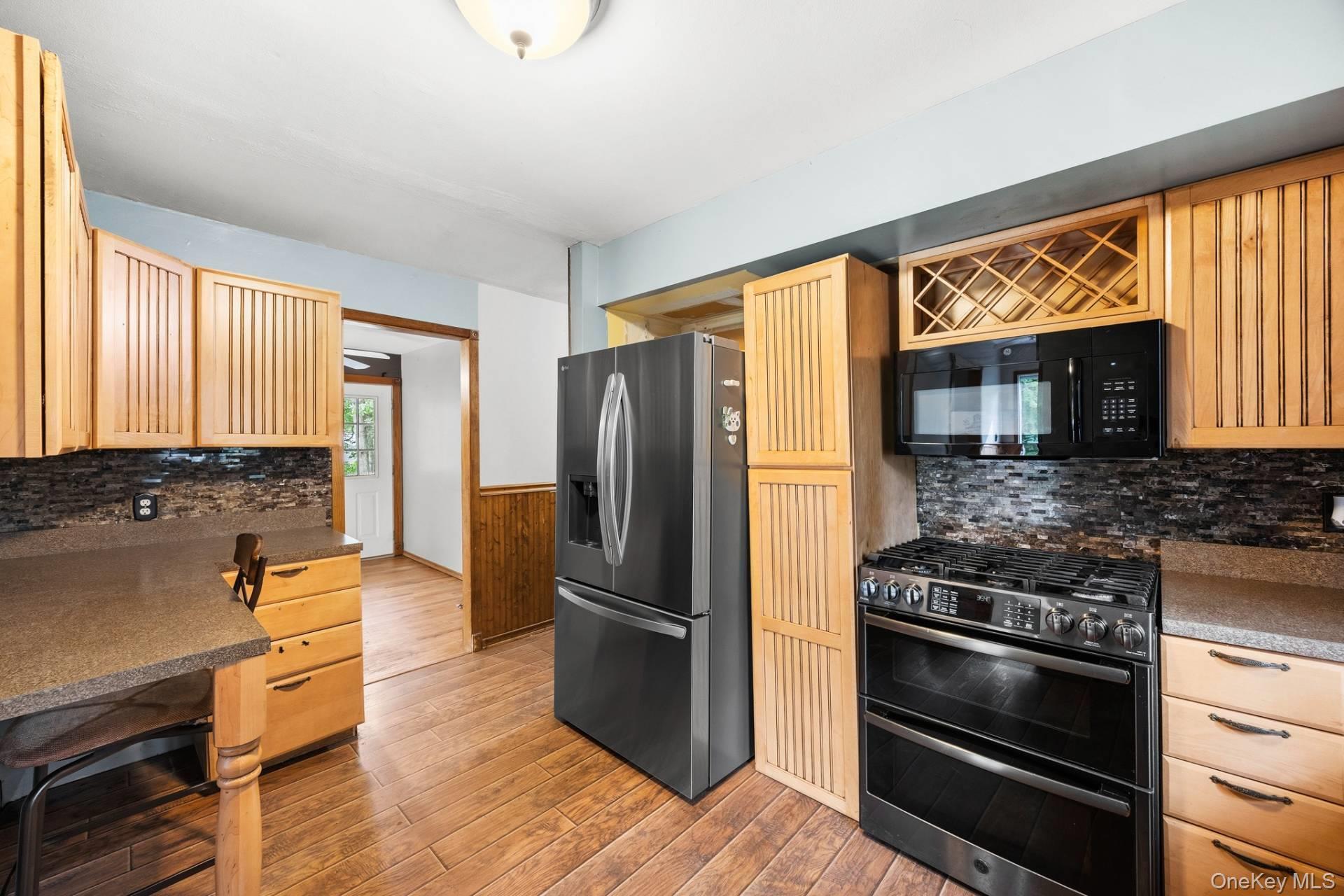 2 Easterly Road Property Photo 11